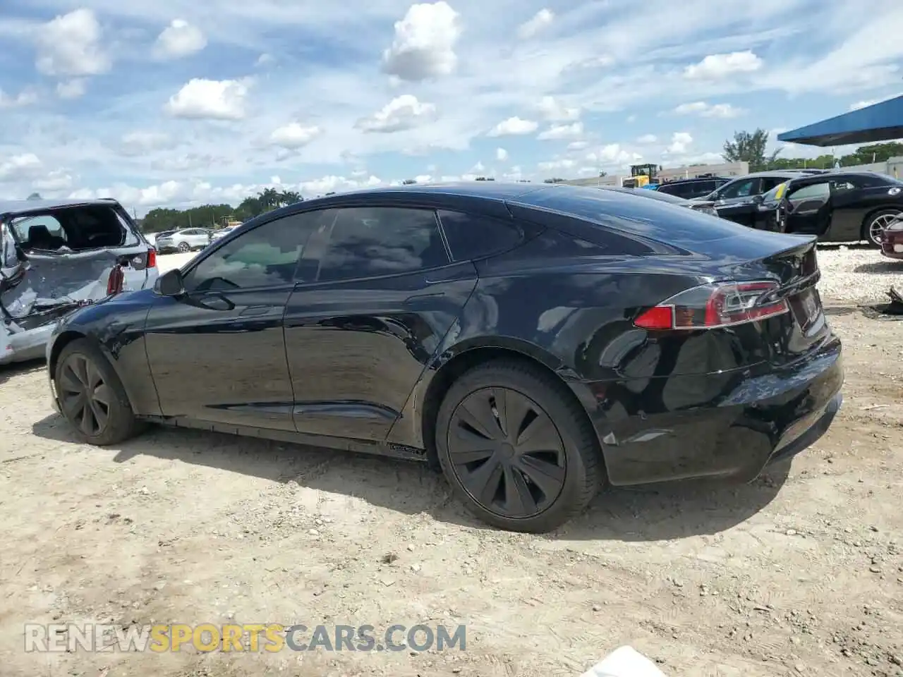 2 Photograph of a damaged car 5YJSA1E5XNF462977 TESLA MODEL S 2022