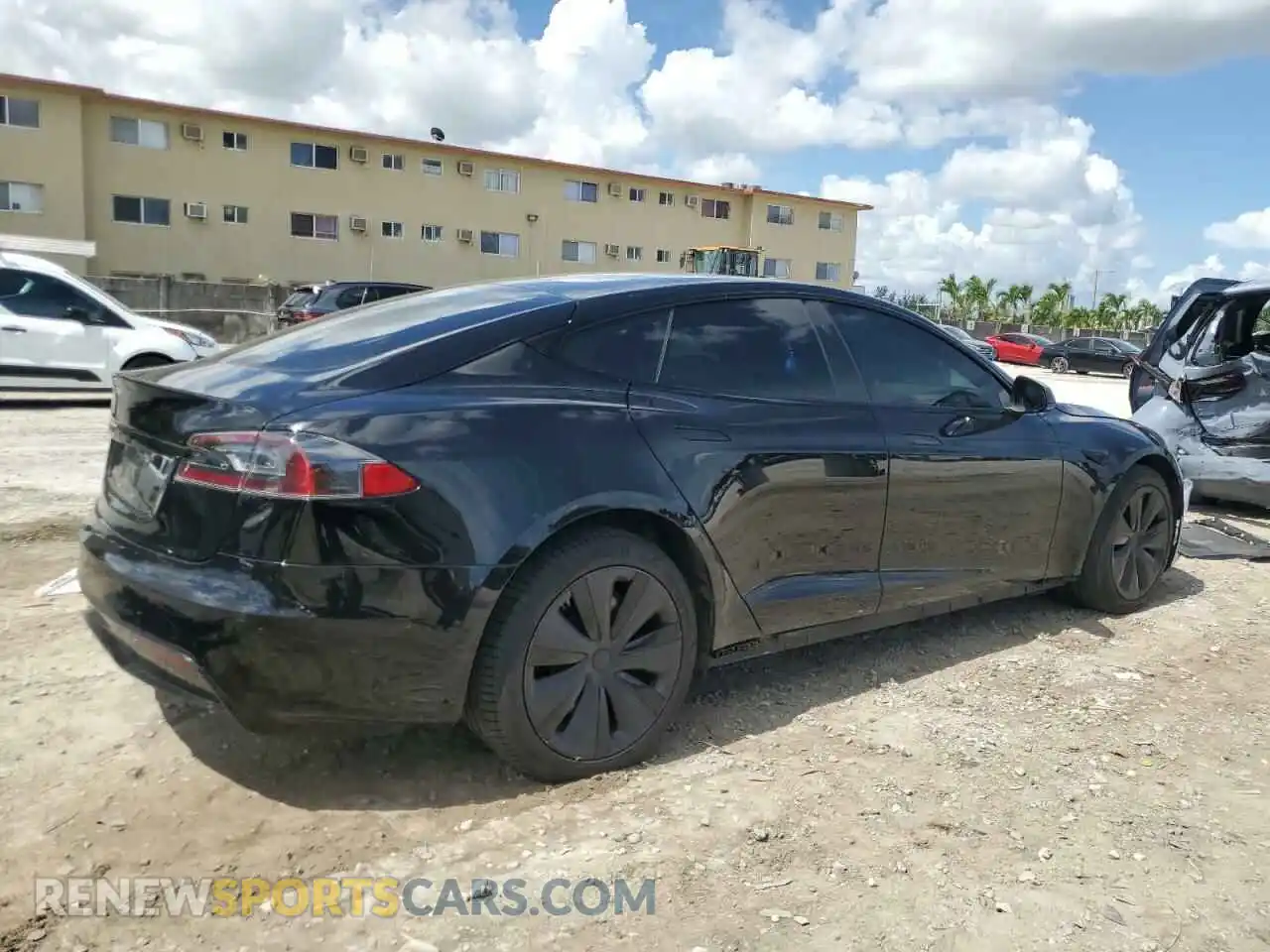 3 Photograph of a damaged car 5YJSA1E5XNF462977 TESLA MODEL S 2022