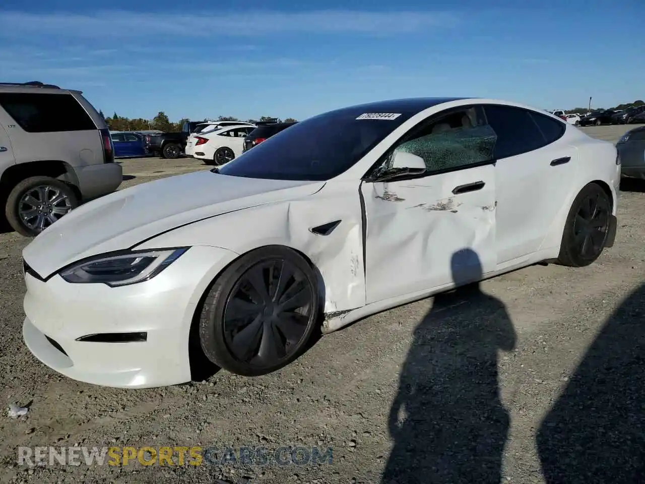 1 Photograph of a damaged car 5YJSA1E60NF461801 TESLA MODEL S 2022