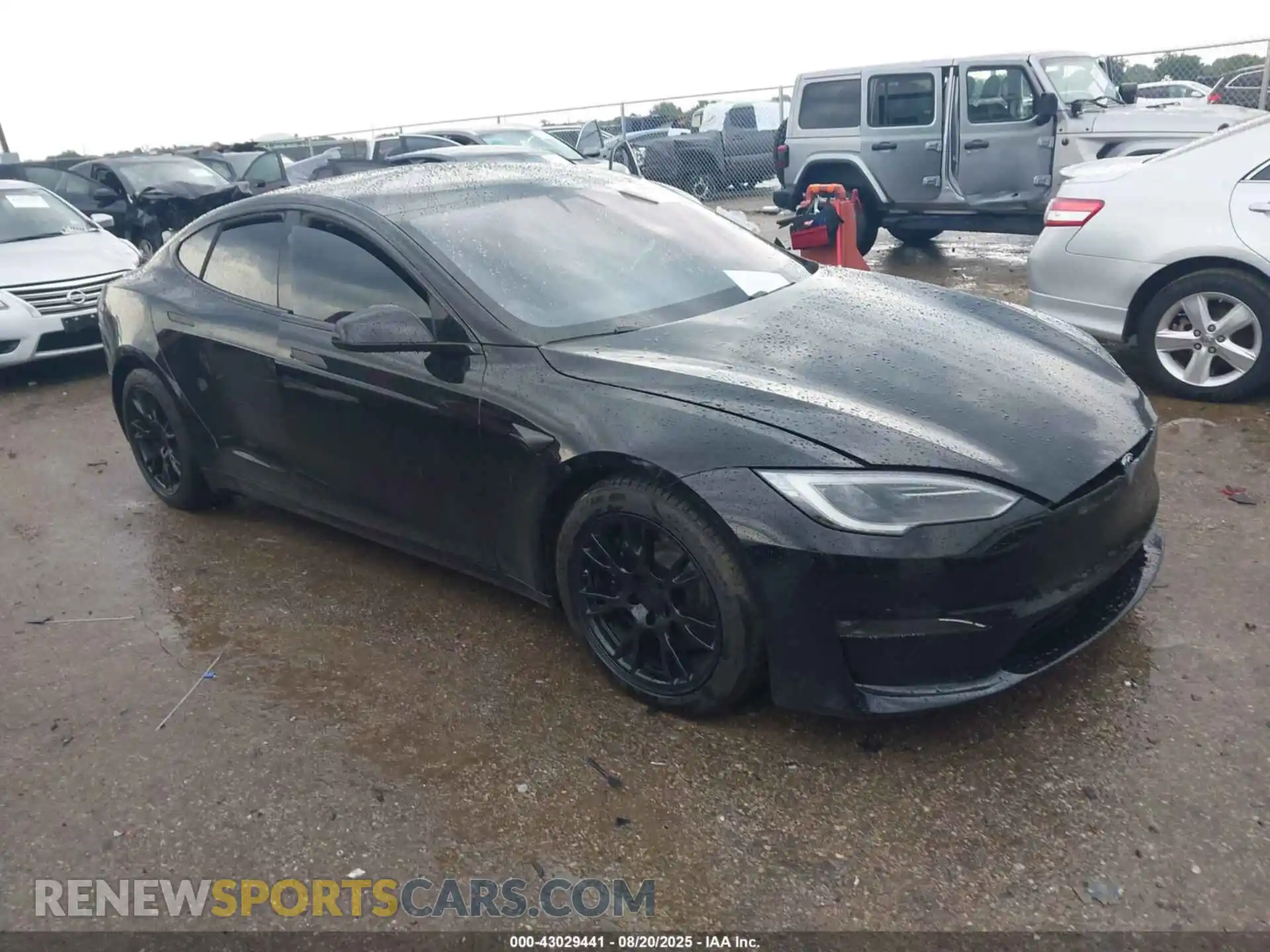 1 Photograph of a damaged car 5YJSA1E60NF484124 TESLA MODEL S 2022