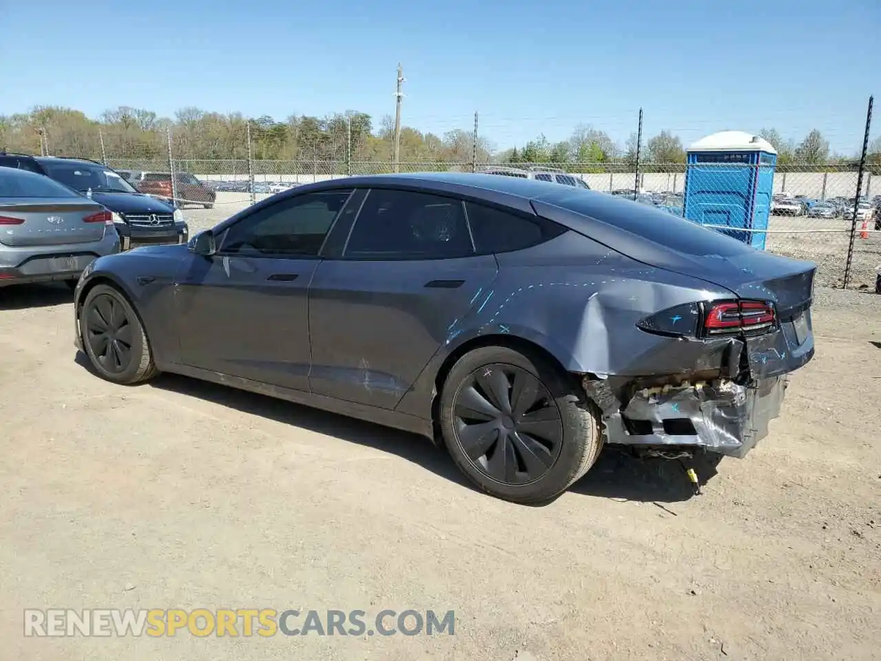 2 Photograph of a damaged car 5YJSA1E53PF516834 TESLA MODEL S 2023