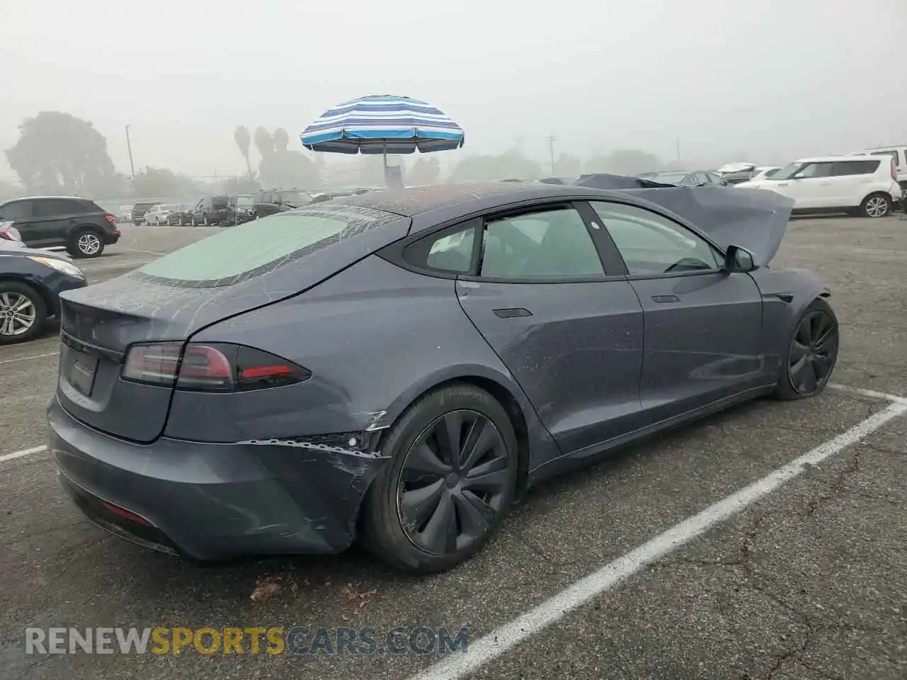 3 Photograph of a damaged car 5YJSA1E53PF522312 TESLA MODEL S 2023