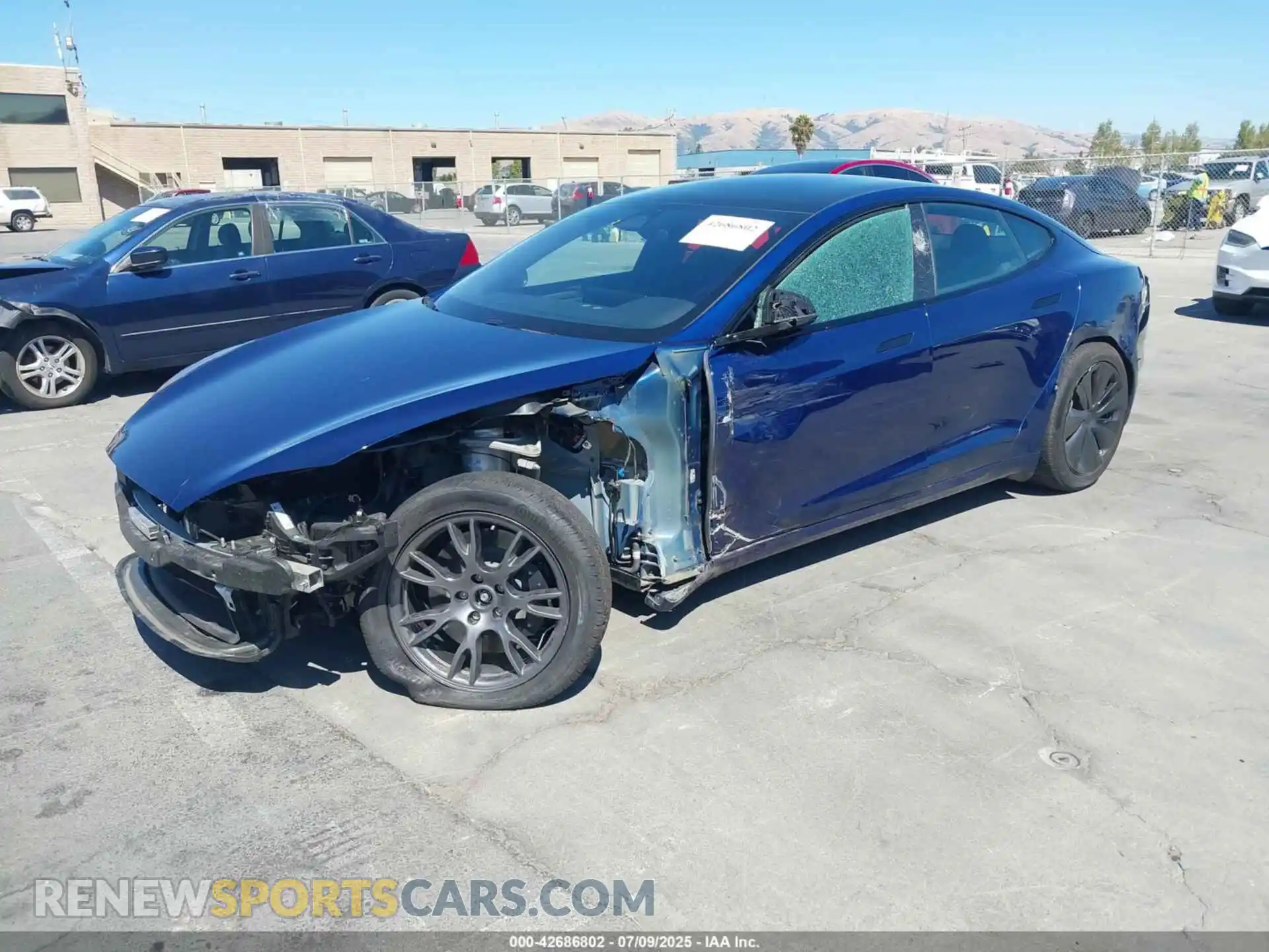2 Photograph of a damaged car 5YJSA1E54PF517300 TESLA MODEL S 2023