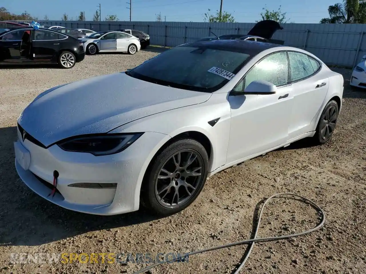 1 Photograph of a damaged car 5YJSA1E54PF521833 TESLA MODEL S 2023