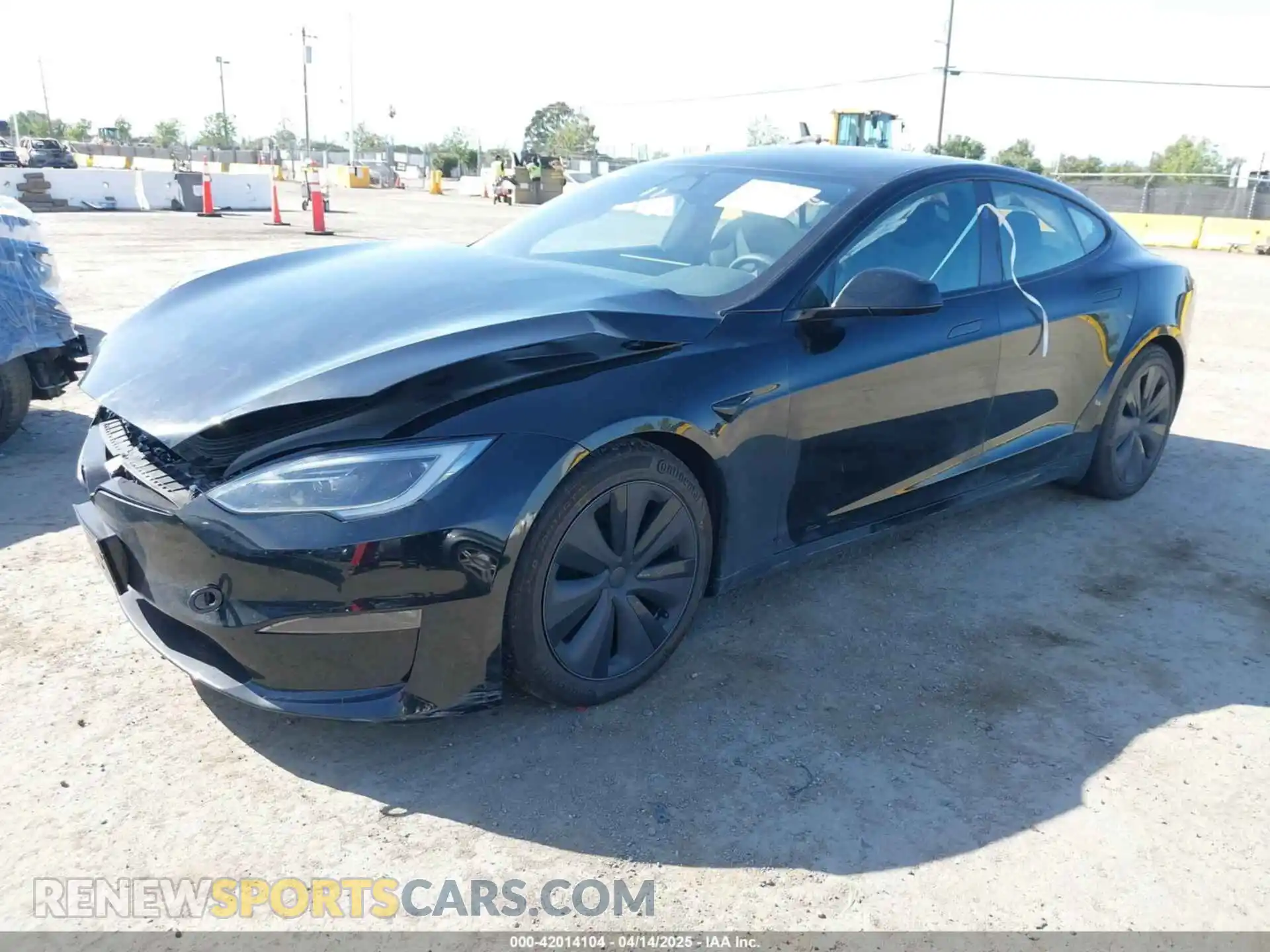 2 Photograph of a damaged car 5YJSA1E54PF531021 TESLA MODEL S 2023