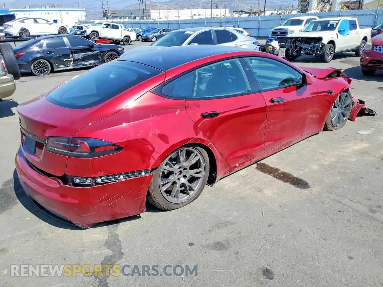 3 Фотография поврежденного автомобиля 5YJSA1E55PF525924 TESLA MODEL S 2023