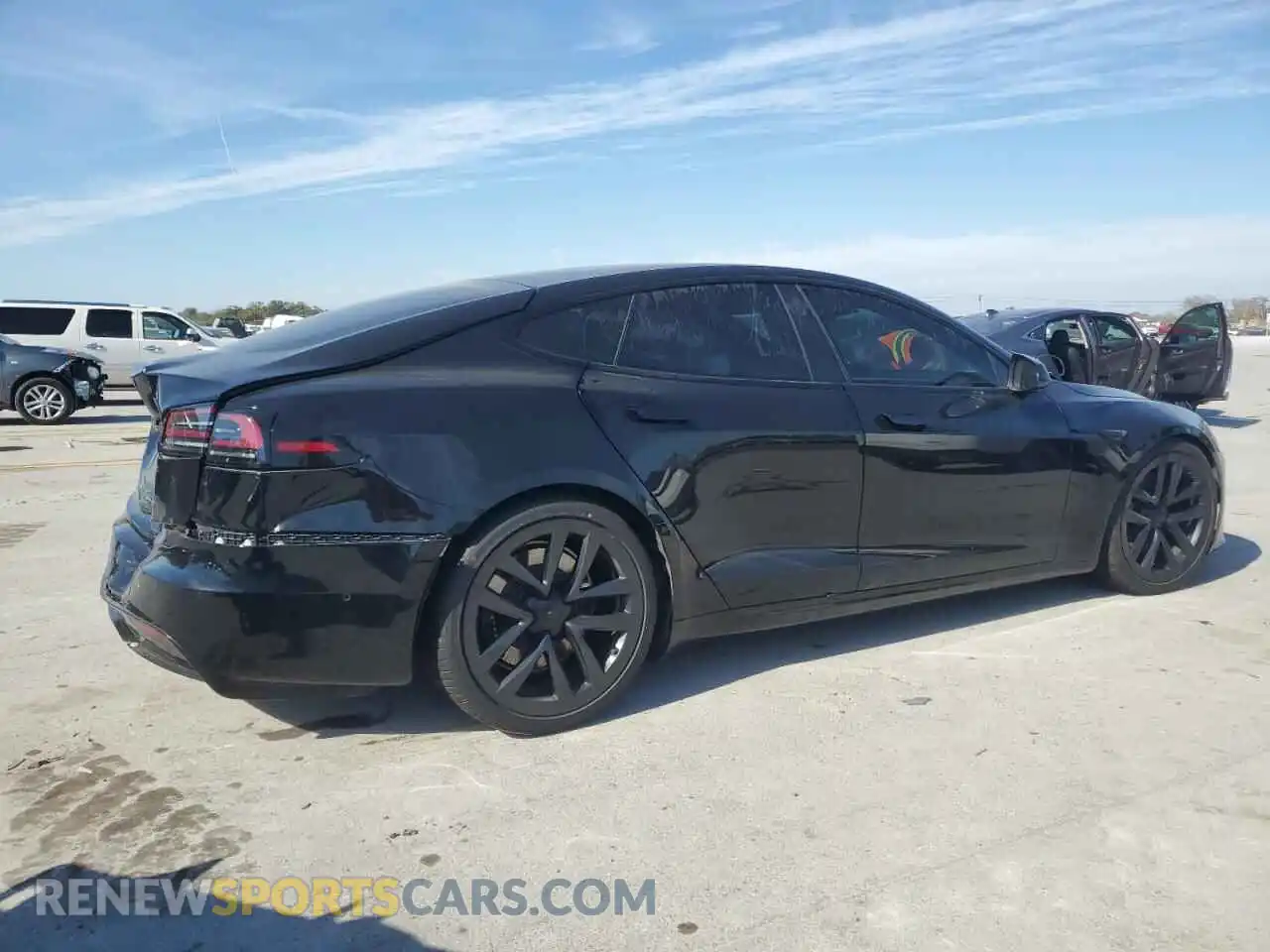 3 Photograph of a damaged car 5YJSA1E58PF500905 TESLA MODEL S 2023