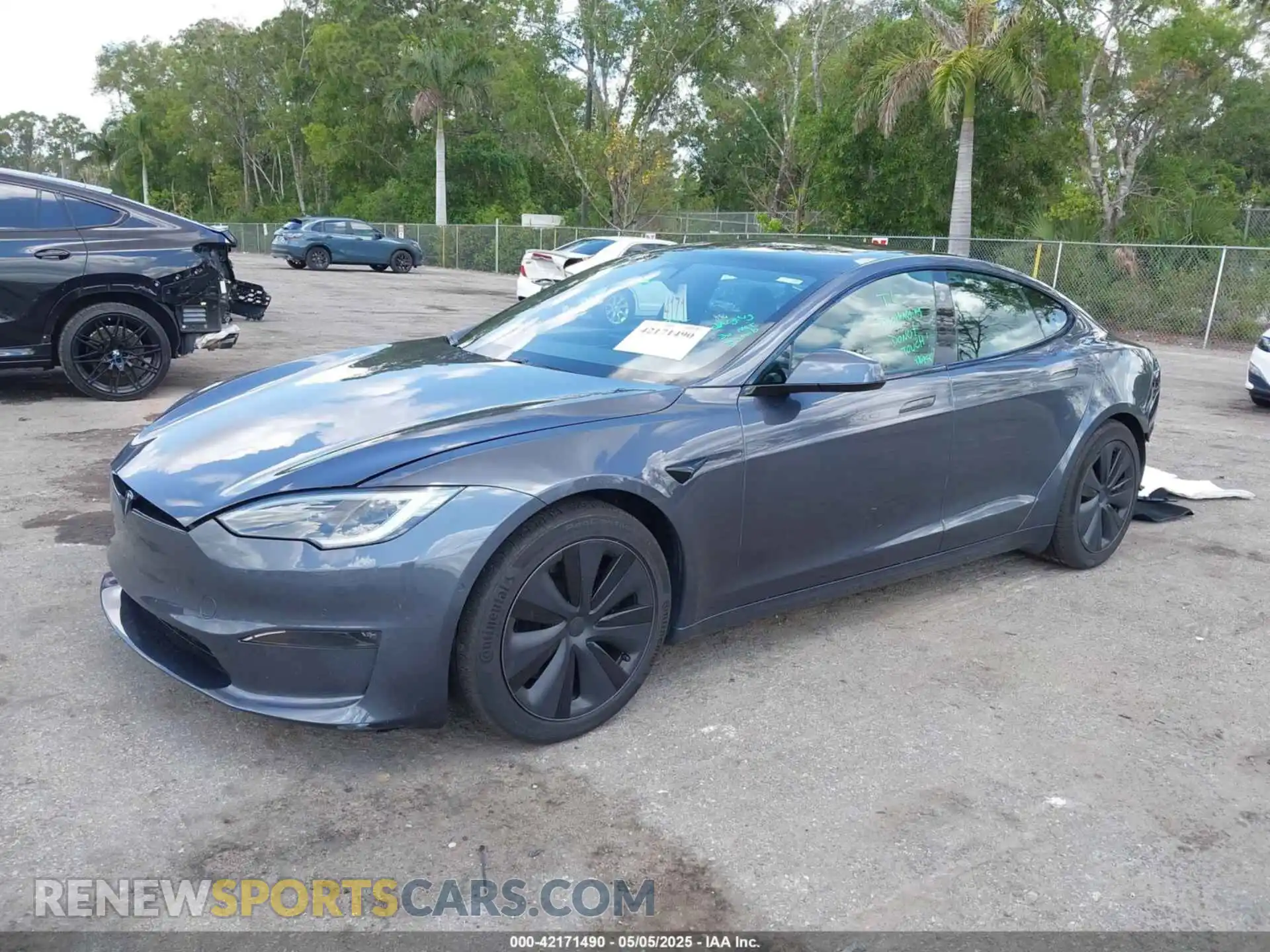 2 Photograph of a damaged car 5YJSA1E59PF502274 TESLA MODEL S 2023