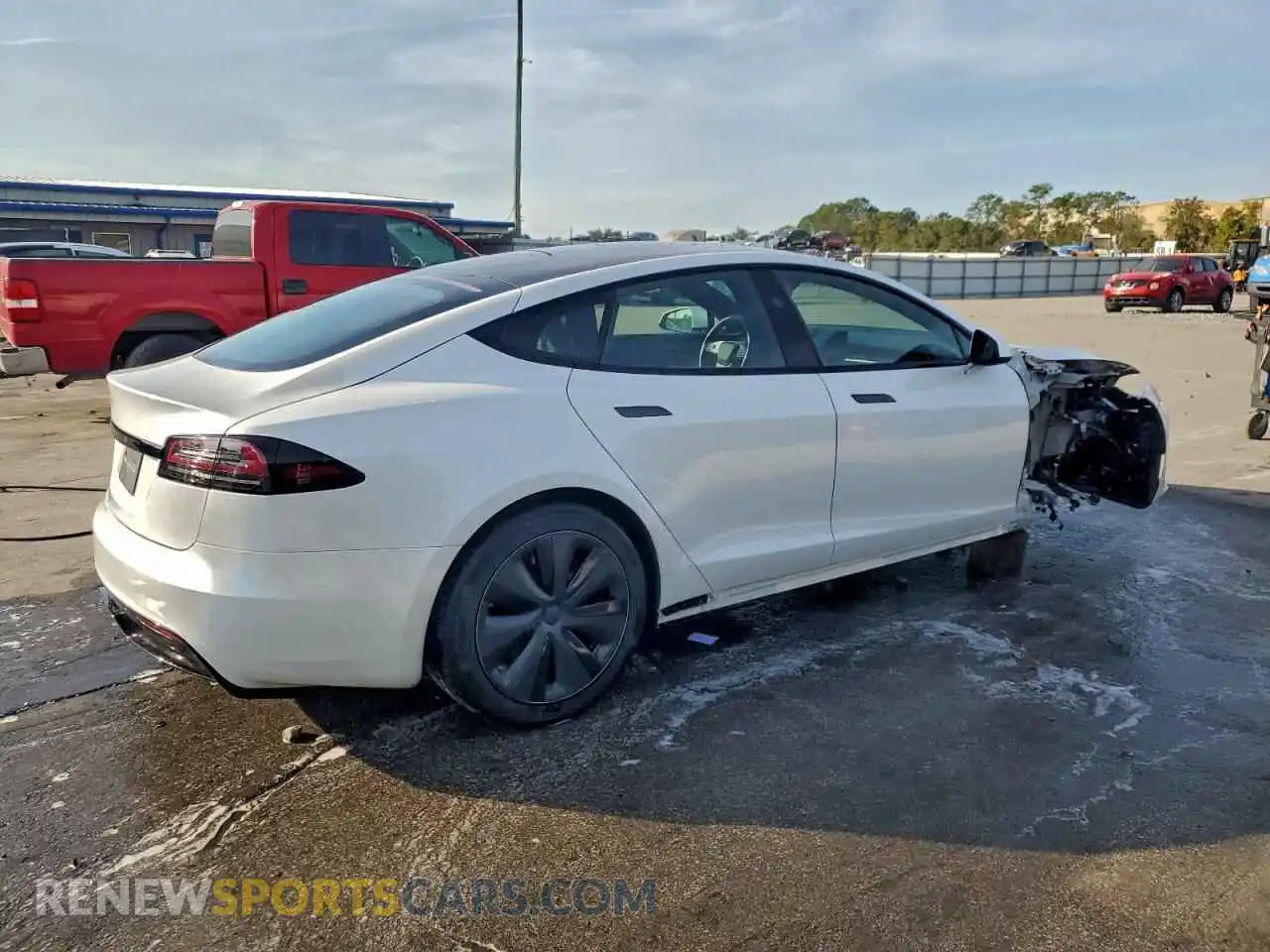 3 Photograph of a damaged car 5YJSA1E59PF506857 TESLA MODEL S 2023