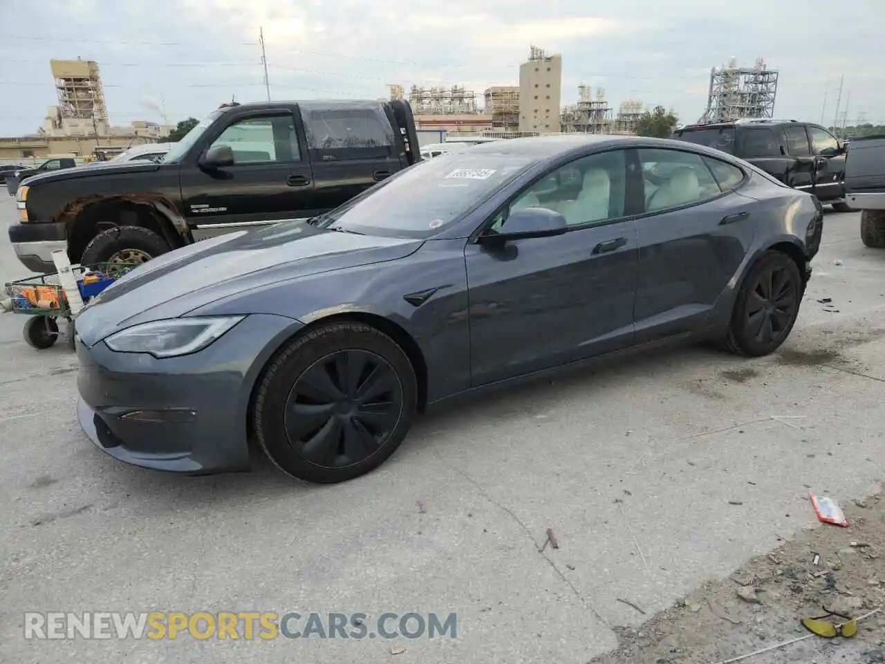 1 Photograph of a damaged car 5YJSA1E5XPF499188 TESLA MODEL S 2023