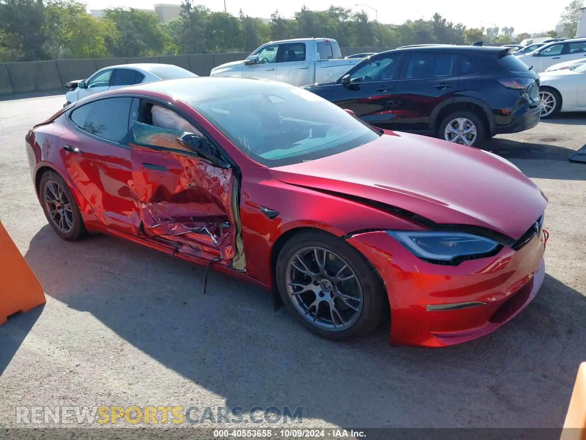 1 Photograph of a damaged car 5YJSA1E5XPF522145 TESLA MODEL S 2023