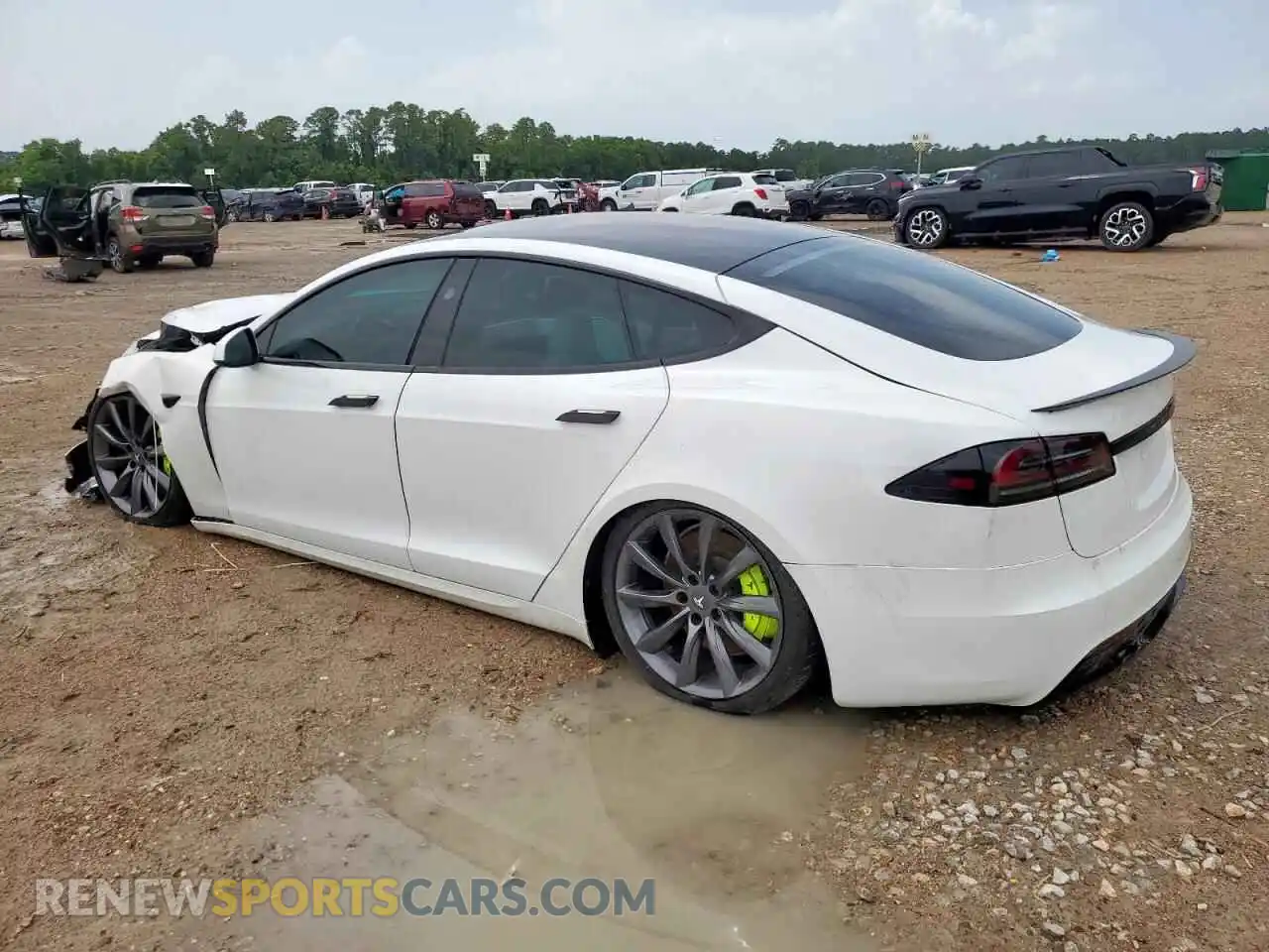 2 Photograph of a damaged car 5YJSA1E68PF510973 TESLA MODEL S 2023