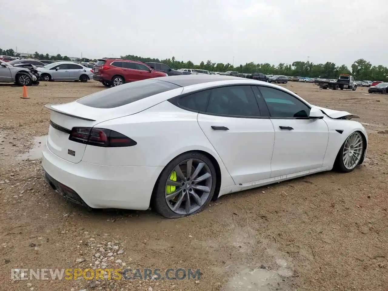 3 Photograph of a damaged car 5YJSA1E68PF510973 TESLA MODEL S 2023