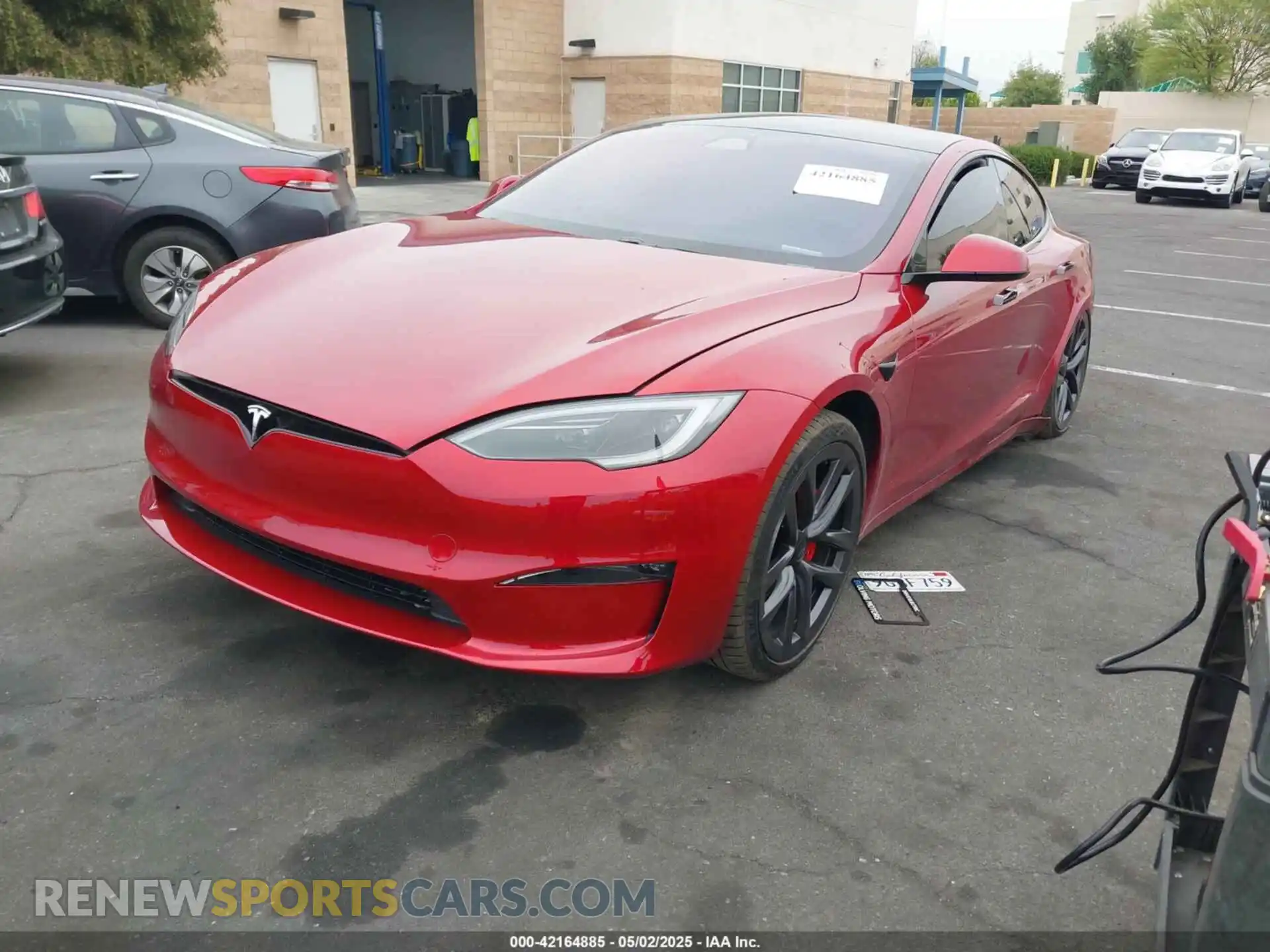 2 Фотография поврежденного автомобиля 5YJSA1E69PF510559 TESLA MODEL S 2023