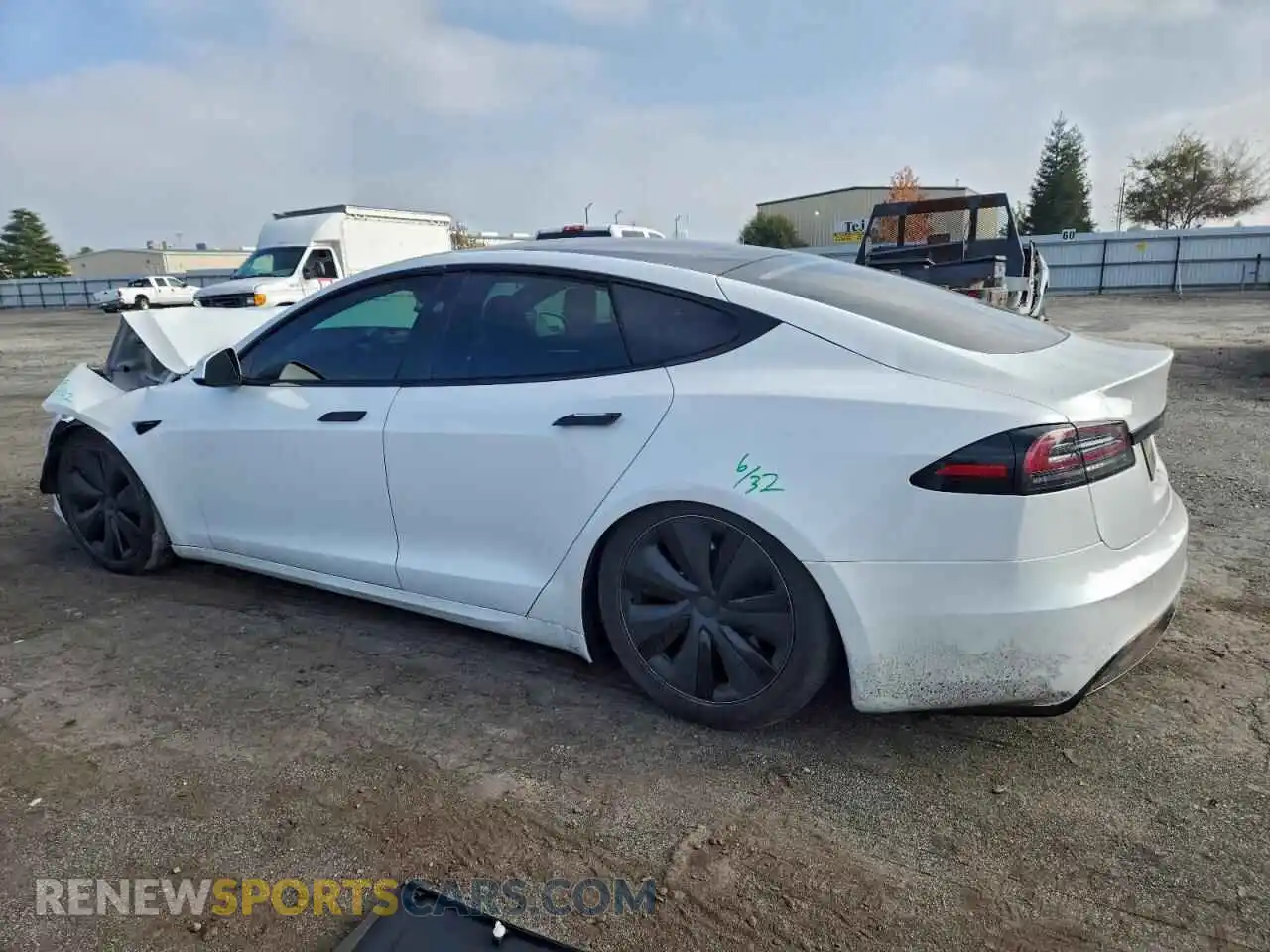 2 Photograph of a damaged car 5YJSA1E50RF537806 TESLA MODEL S 2024