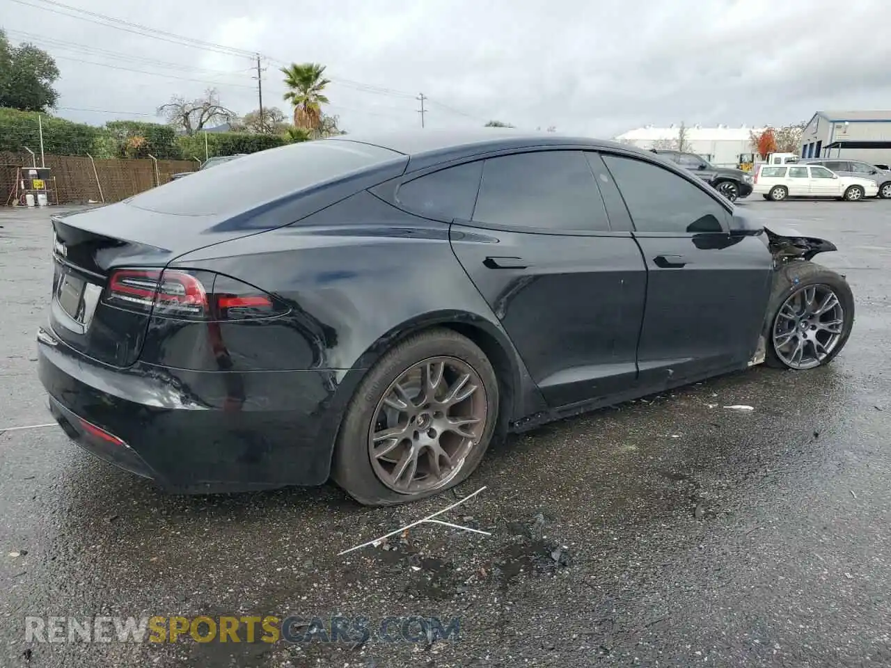 3 Photograph of a damaged car 5YJSA1E54RF536092 TESLA MODEL S 2024
