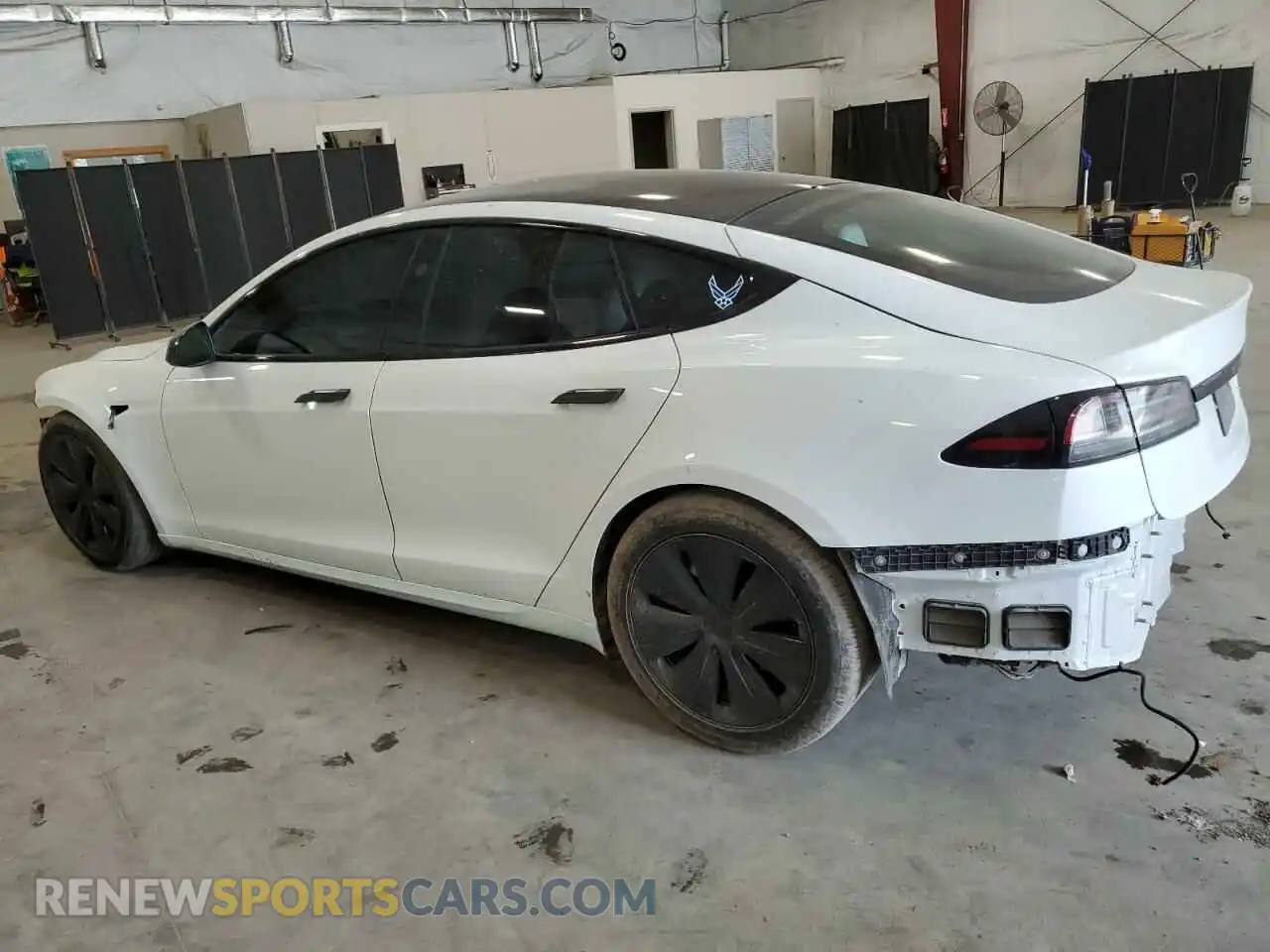 2 Photograph of a damaged car 5YJSA1E56RF538488 TESLA MODEL S 2024