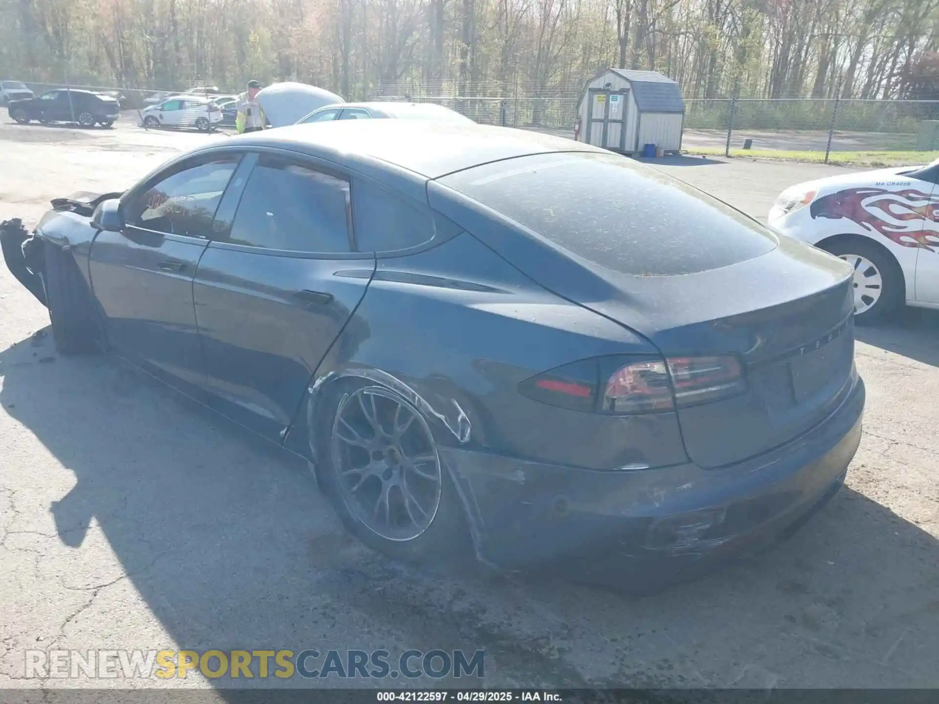3 Photograph of a damaged car 5YJSA1E59RF537321 TESLA MODEL S 2024
