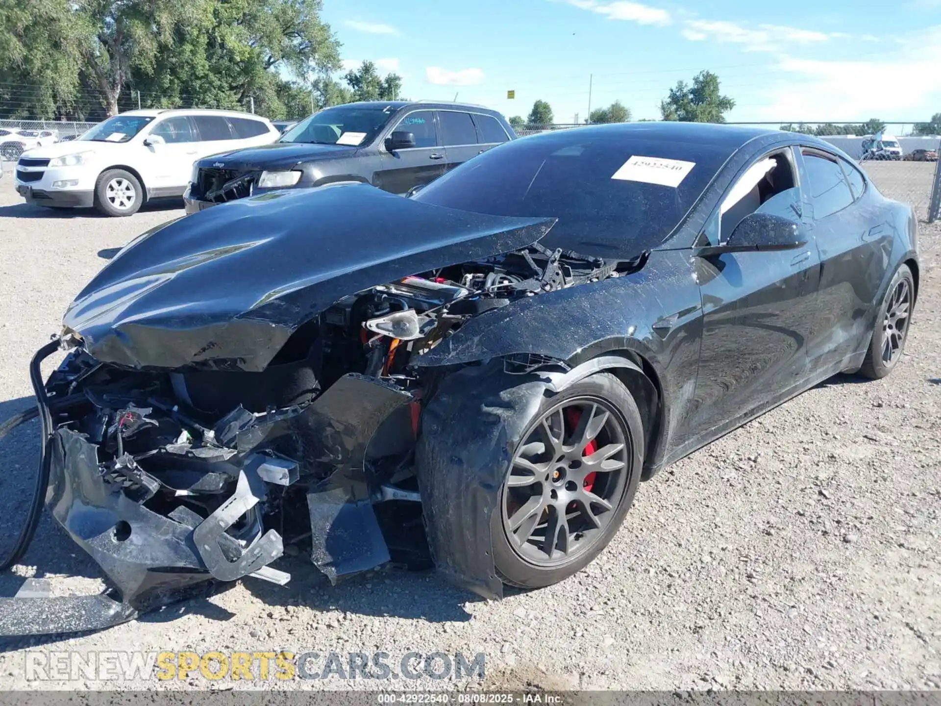 2 Photograph of a damaged car 5YJSA1E64RF533525 TESLA MODEL S 2024
