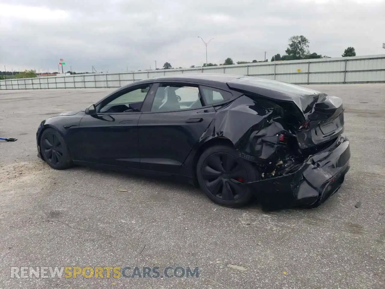 2 Photograph of a damaged car 5YJSA1E65RF541150 TESLA MODEL S 2024