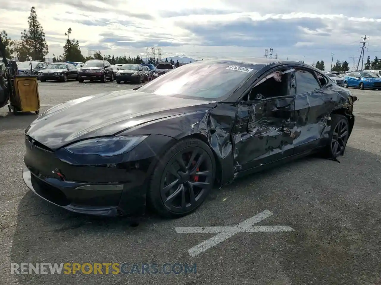 1 Photograph of a damaged car 5YJSA1E6XRF539295 TESLA MODEL S 2024