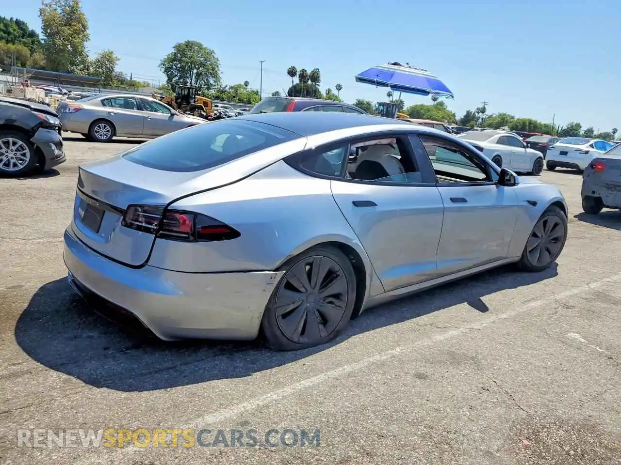 3 Photograph of a damaged car 5YJSA1E58SF550843 TESLA MODEL S 2025