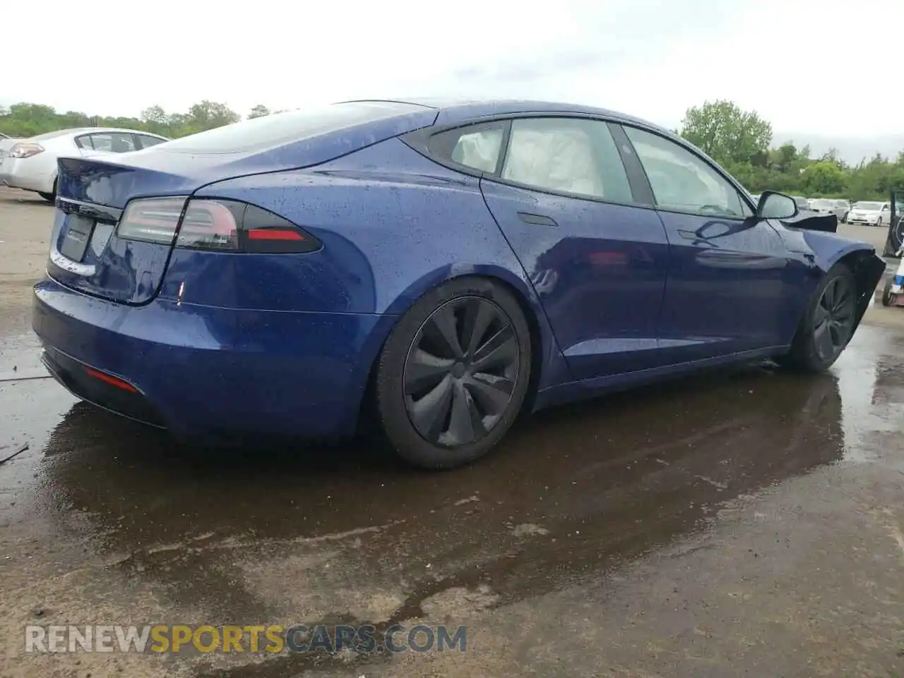 3 Photograph of a damaged car 5YJSA1E59SF550219 TESLA MODEL S 2025