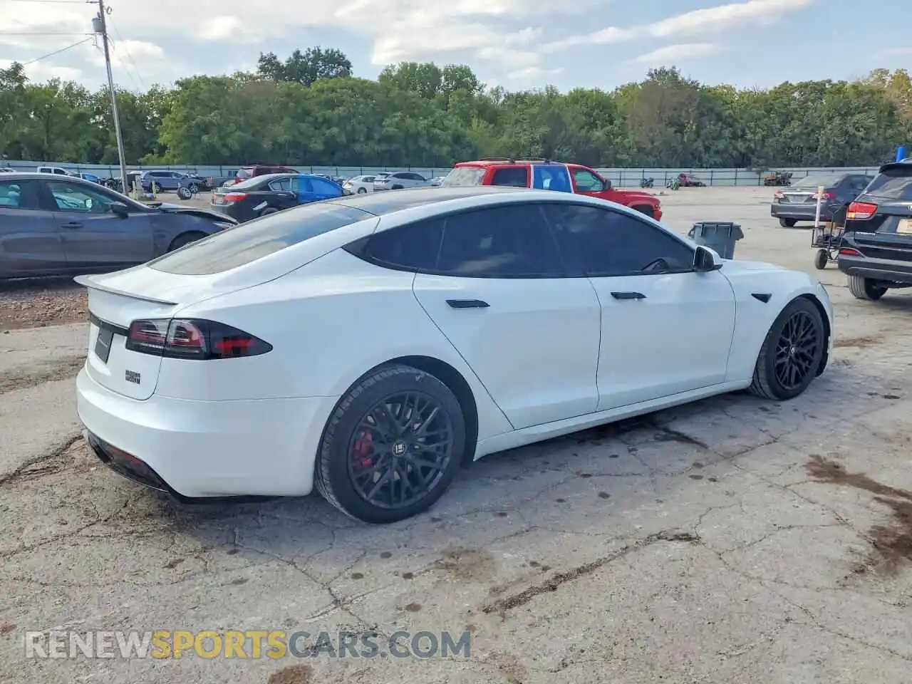 3 Фотография поврежденного автомобиля 5YJSA1E66SF550350 TESLA MODEL S 2025