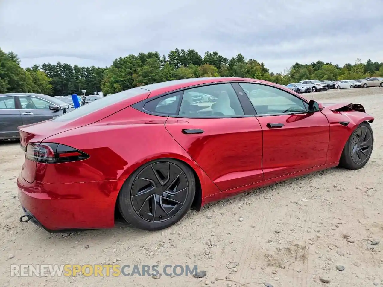 3 Photograph of a damaged car 5YJSA1E50TF562955 TESLA MODEL S 2026