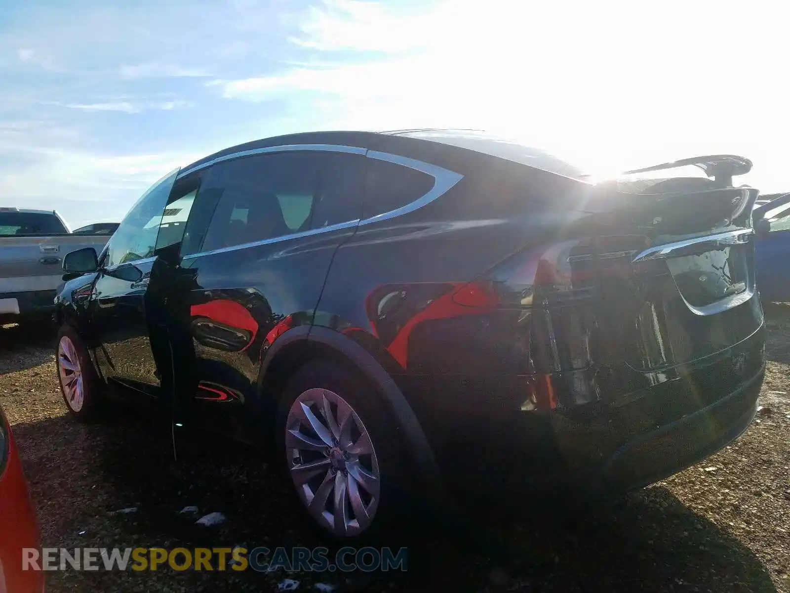3 Photograph of a damaged car 5YJXCAE2XLF219902 TESLA MODEL X 2020