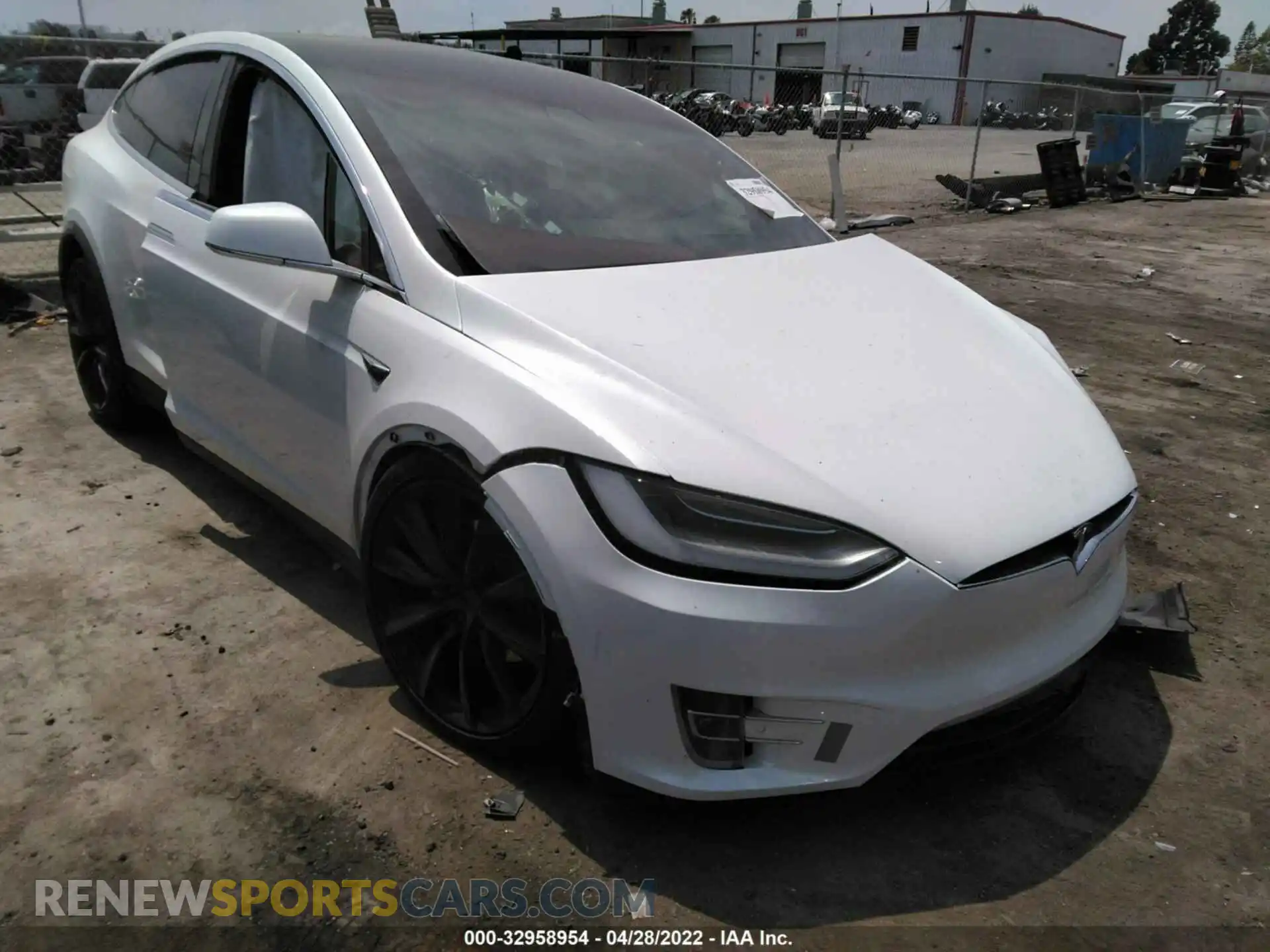 1 Photograph of a damaged car 5YJXCBE41LF234277 TESLA MODEL X 2020