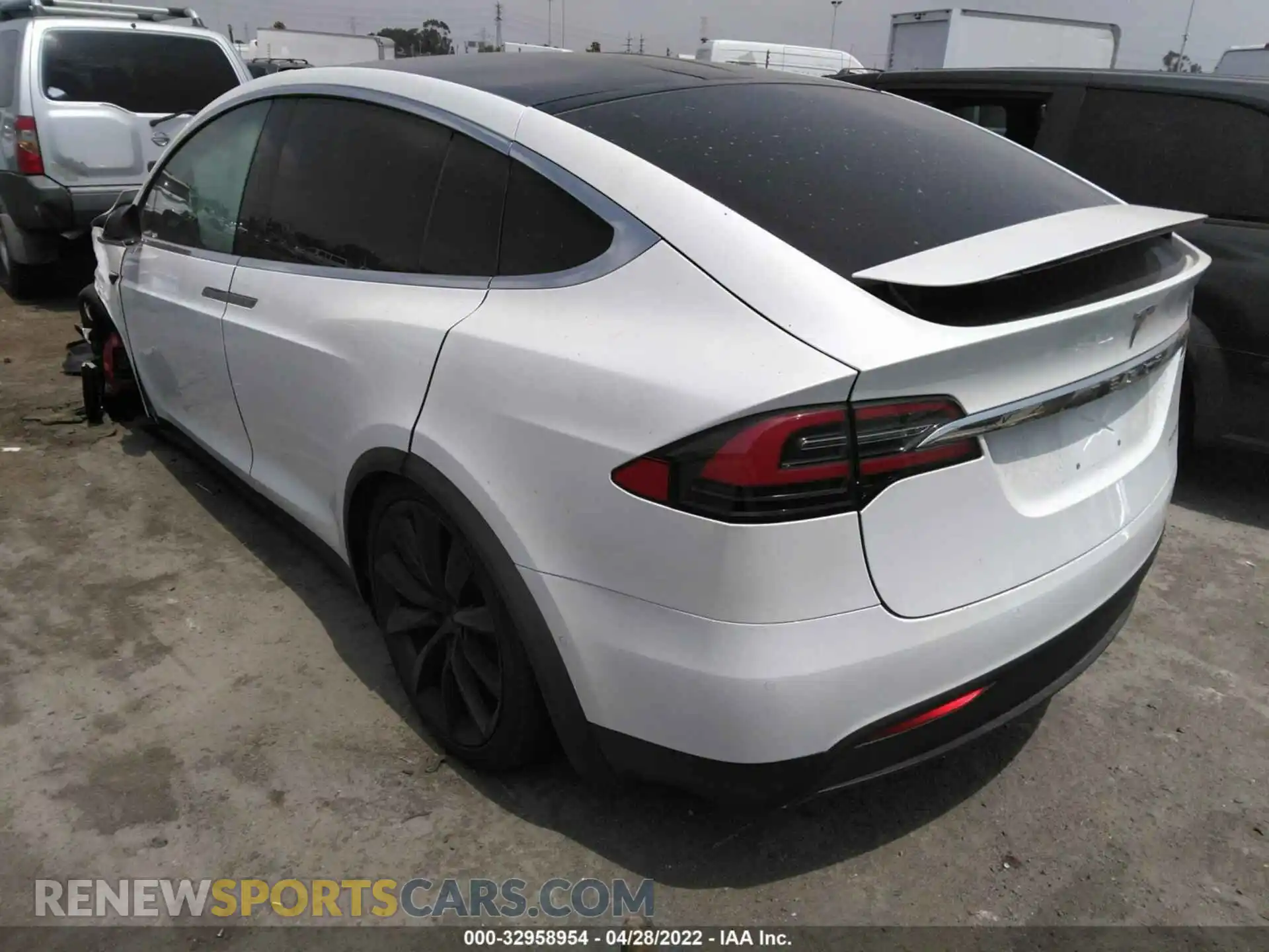 3 Photograph of a damaged car 5YJXCBE41LF234277 TESLA MODEL X 2020
