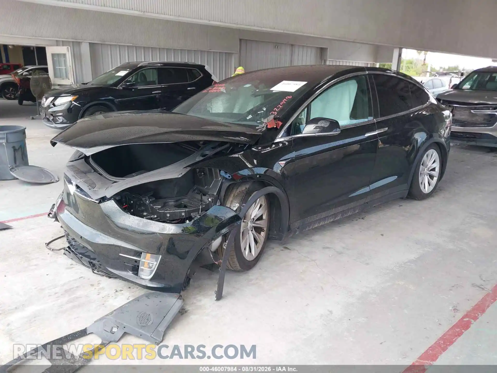 2 fotografías del automóvil dañado 5YJXCDE46MF322948 TESLA MODEL X 2021