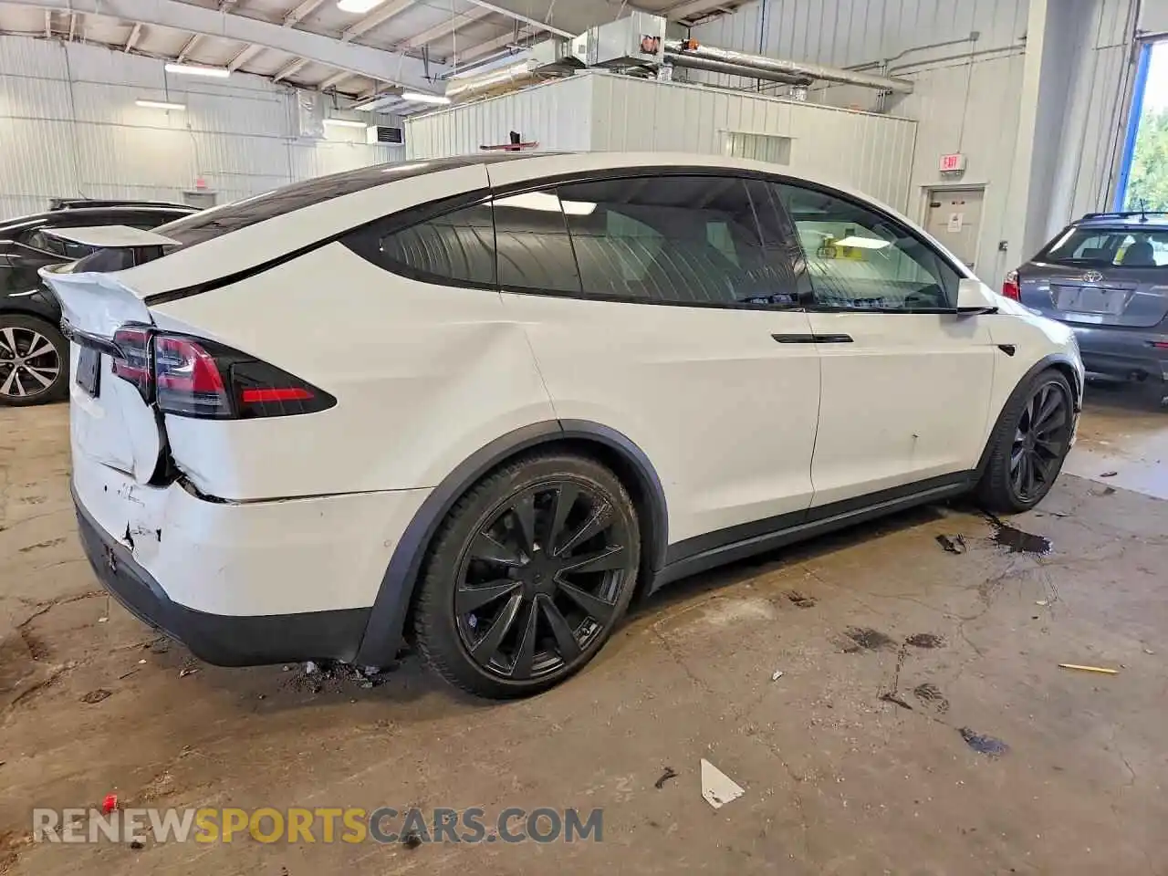 3 Фотография поврежденного автомобиля 7SAXCBE51NF356992 TESLA MODEL X 2022
