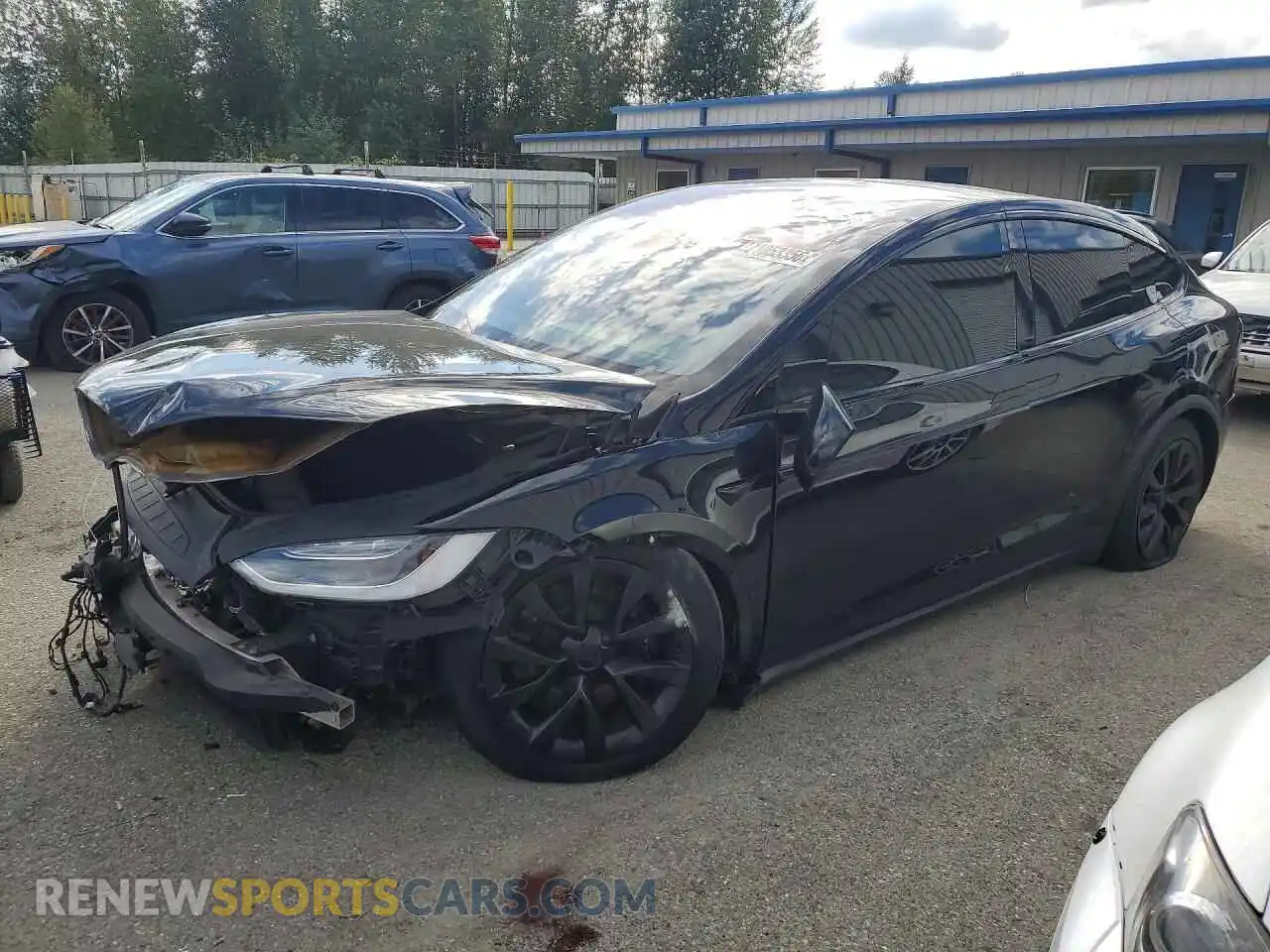 1 Photograph of a damaged car 7SAXCBE53NF335321 TESLA MODEL X 2022