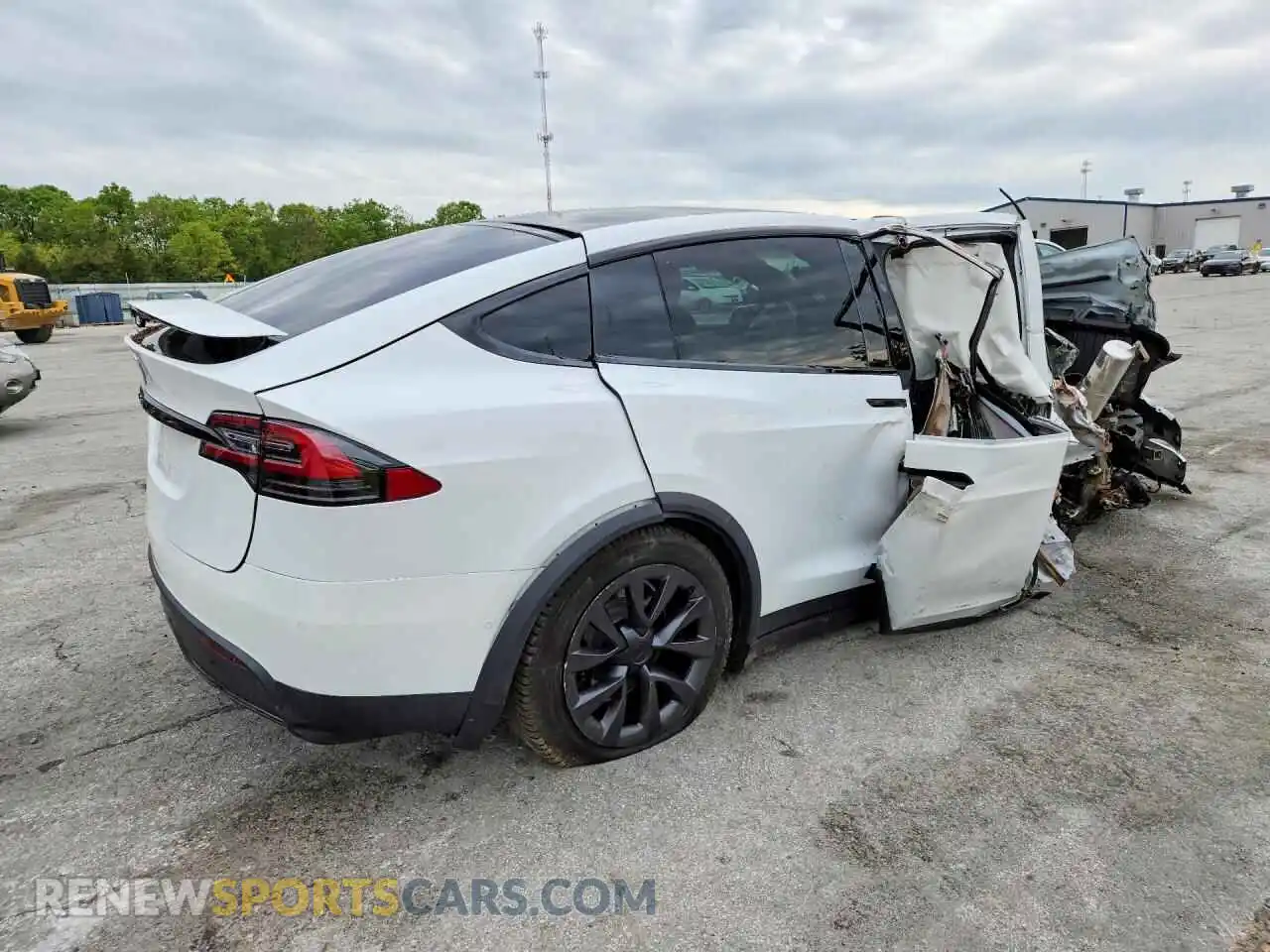 3 Photograph of a damaged car 7SAXCBE56NF332946 TESLA MODEL X 2022