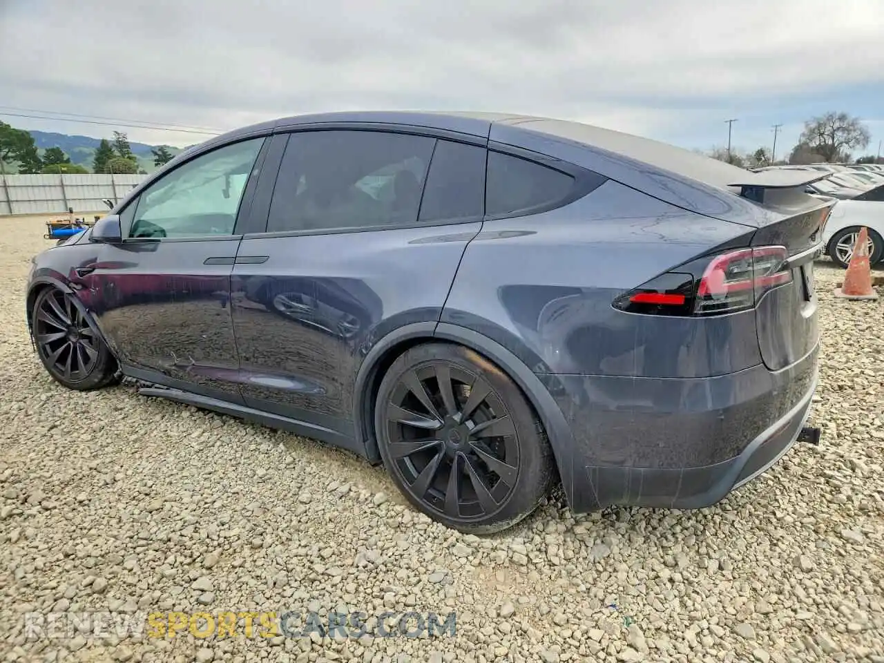 2 Photograph of a damaged car 7SAXCBE60NF362243 TESLA MODEL X 2022