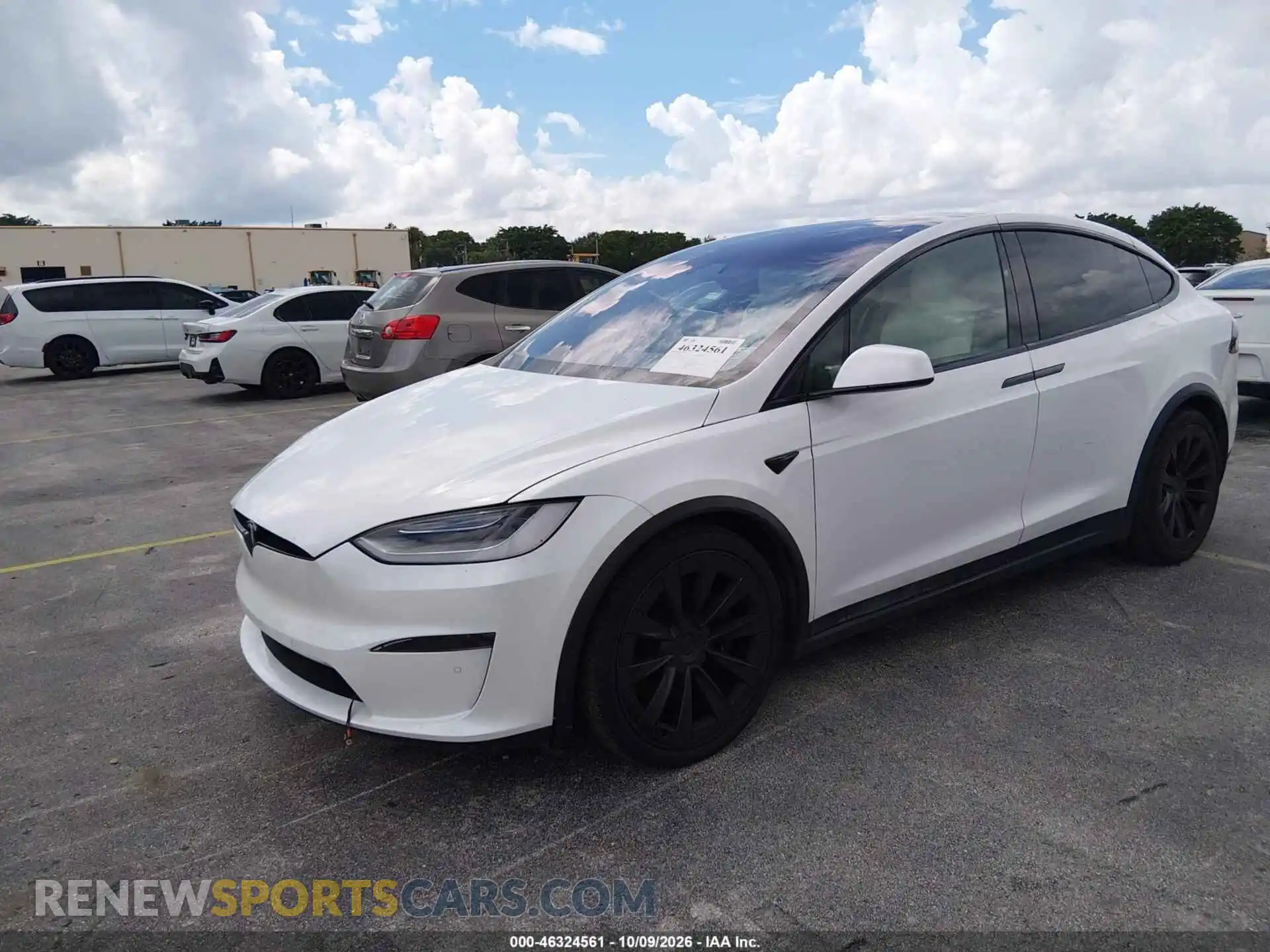 2 fotografías del automóvil dañado 7SAXCBE64NF332906 TESLA MODEL X 2022