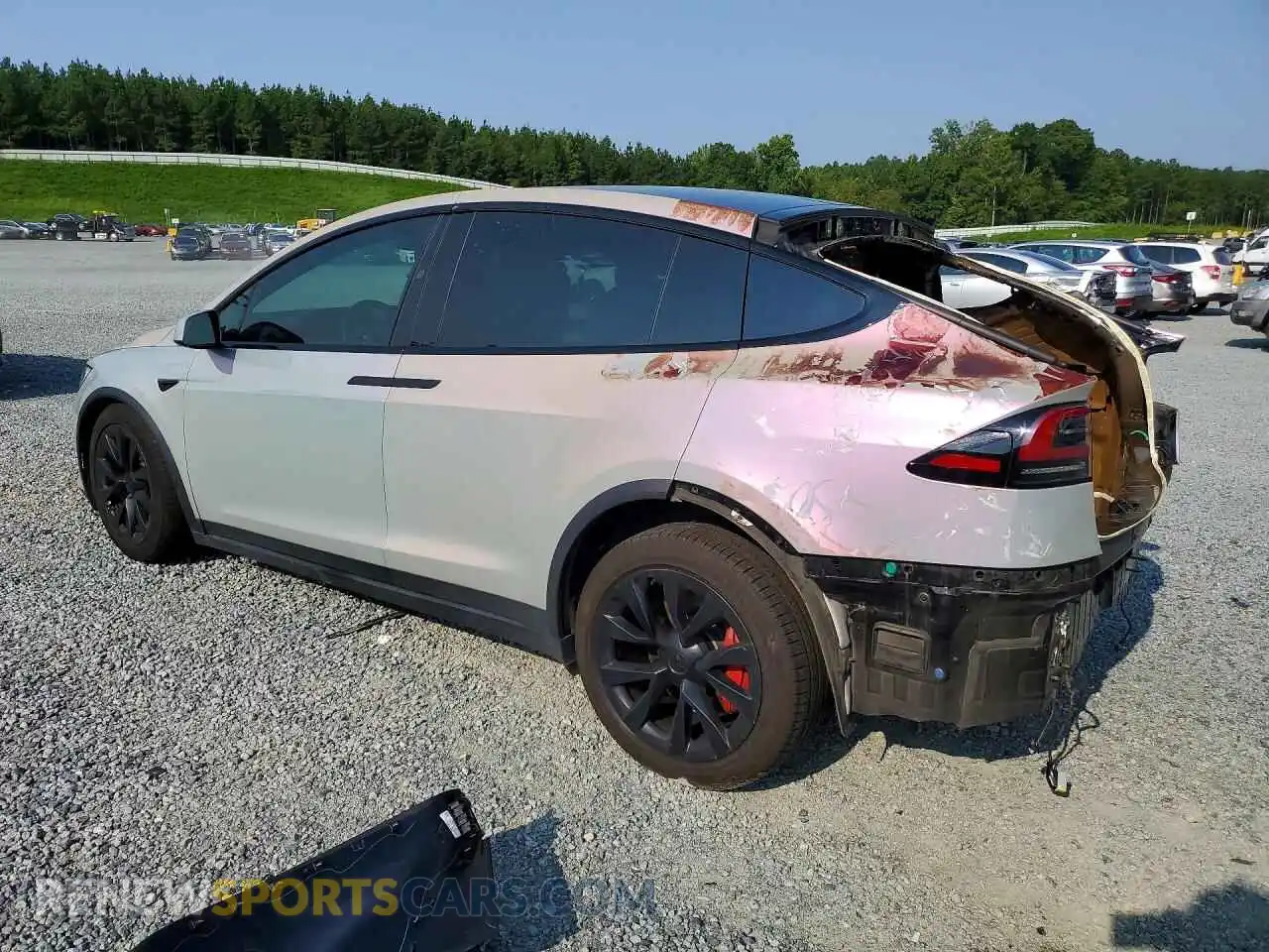 2 fotografías del automóvil dañado 7SAXCBE64PF395426 TESLA MODEL X 2023