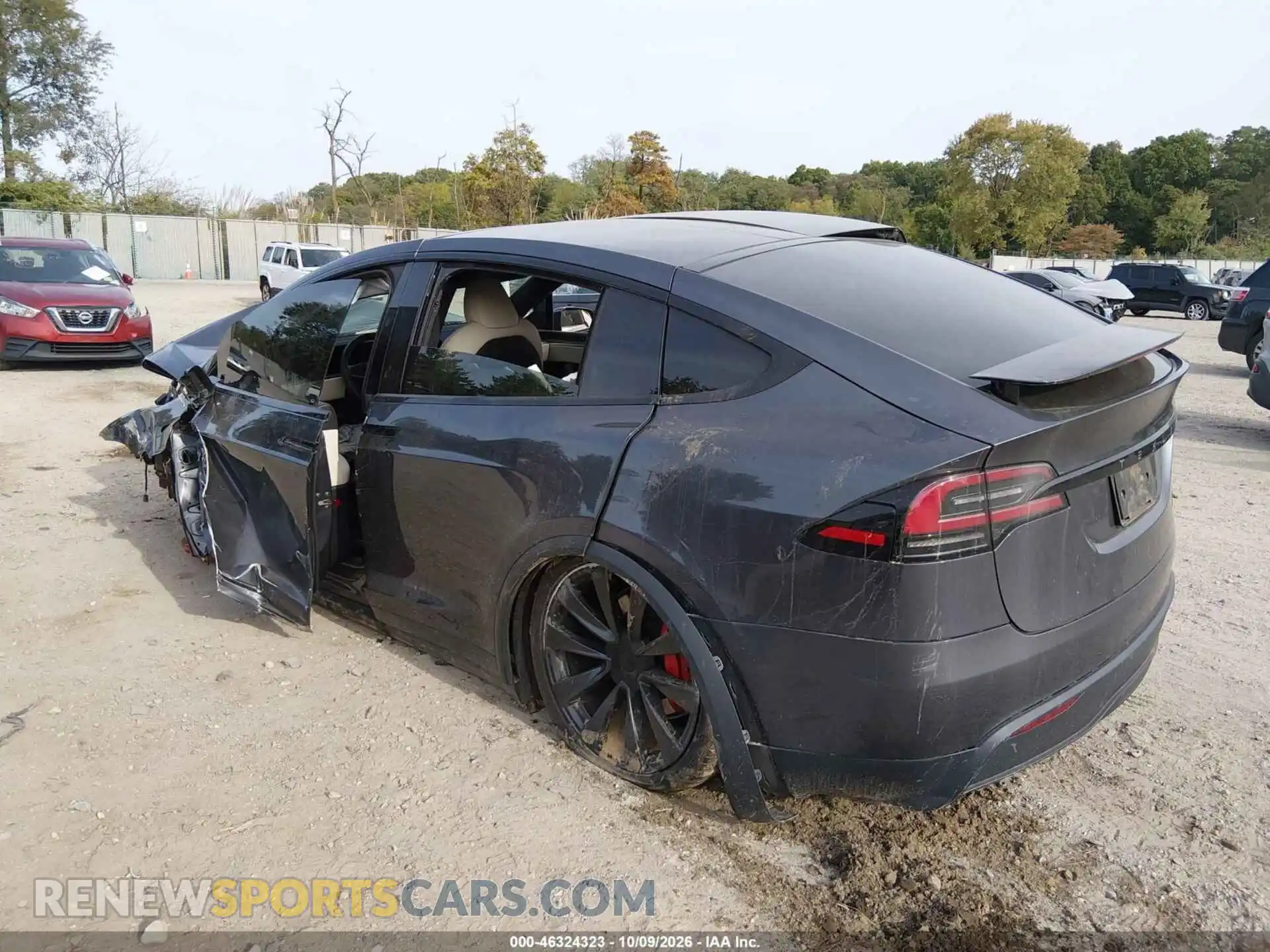 3 fotografías del automóvil dañado 7SAXCBE6XPF408700 TESLA MODEL X 2023