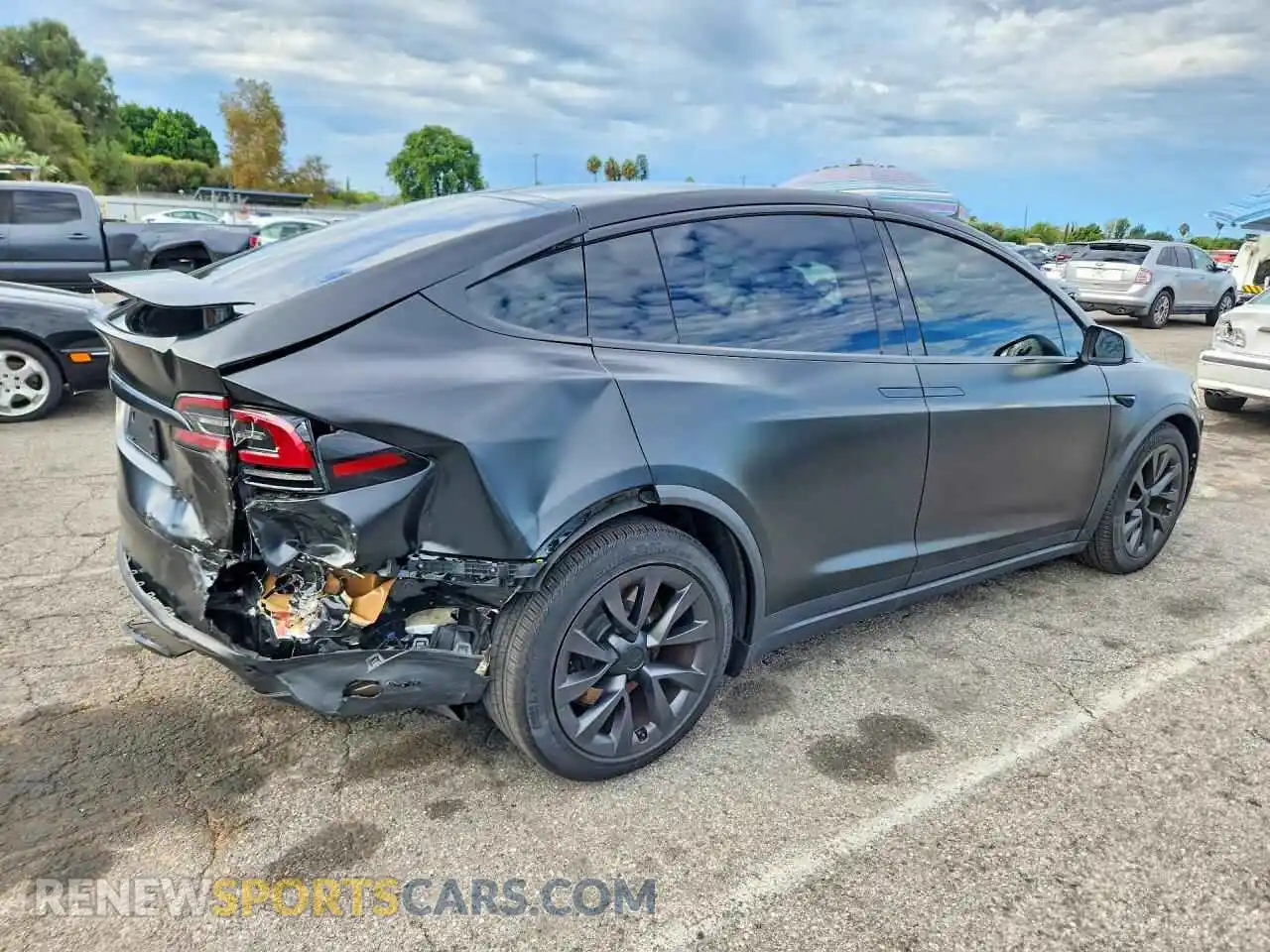 3 Photograph of a damaged car 7SAXCDE51PF405042 TESLA MODEL X 2023