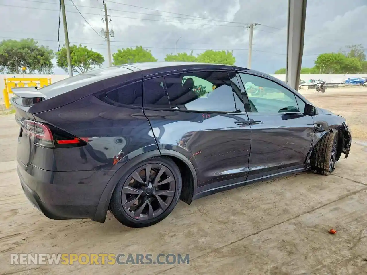 3 Photograph of a damaged car 7SAXCAE56RF439365 TESLA MODEL X 2024