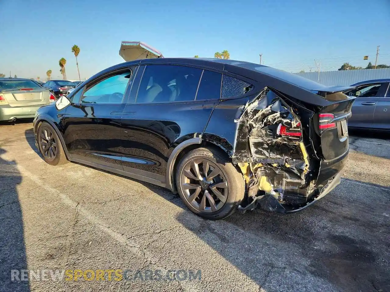 2 Photograph of a damaged car 7SAXCBE53RF437062 TESLA MODEL X 2024