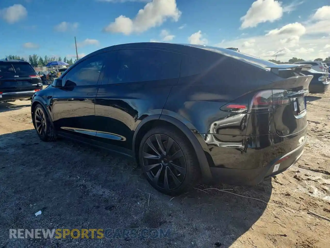 2 fotografías del automóvil dañado 7SAXCDE5XRF455327 TESLA MODEL X 2024