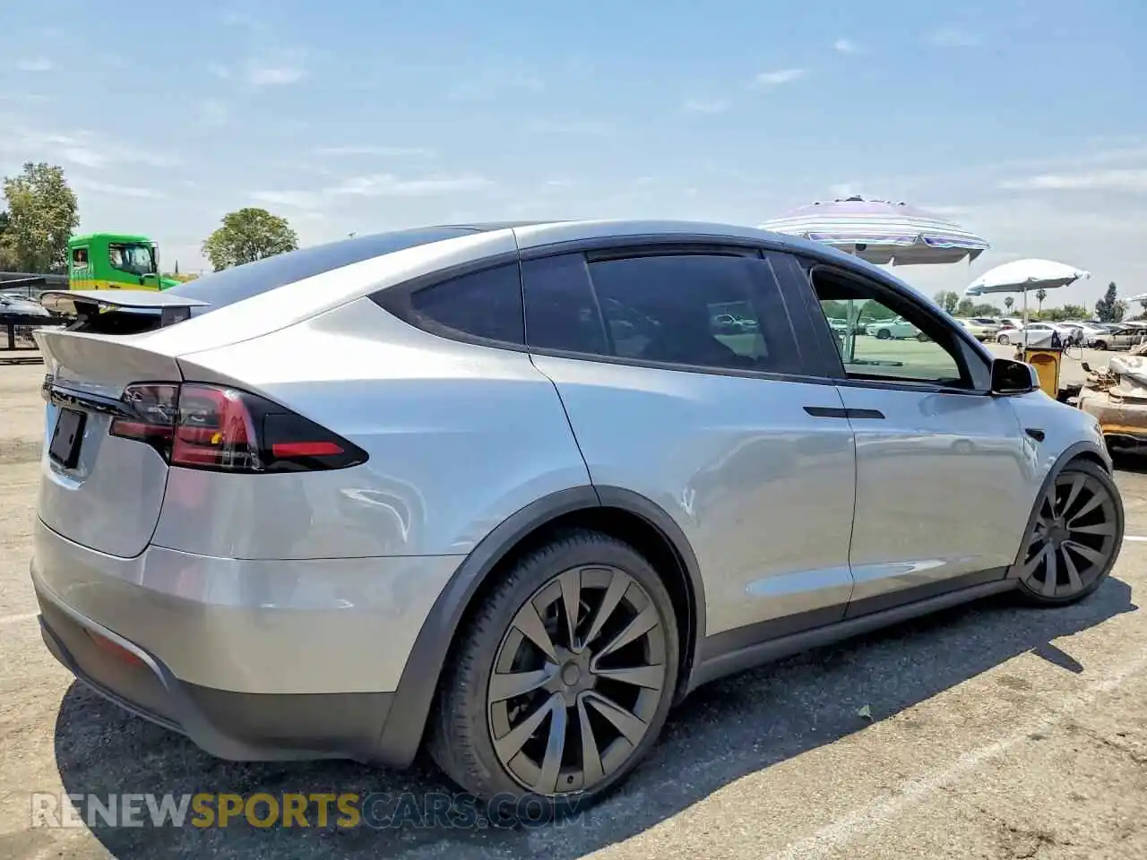 3 Photograph of a damaged car 7SAXCDE5XRF457160 TESLA MODEL X 2024