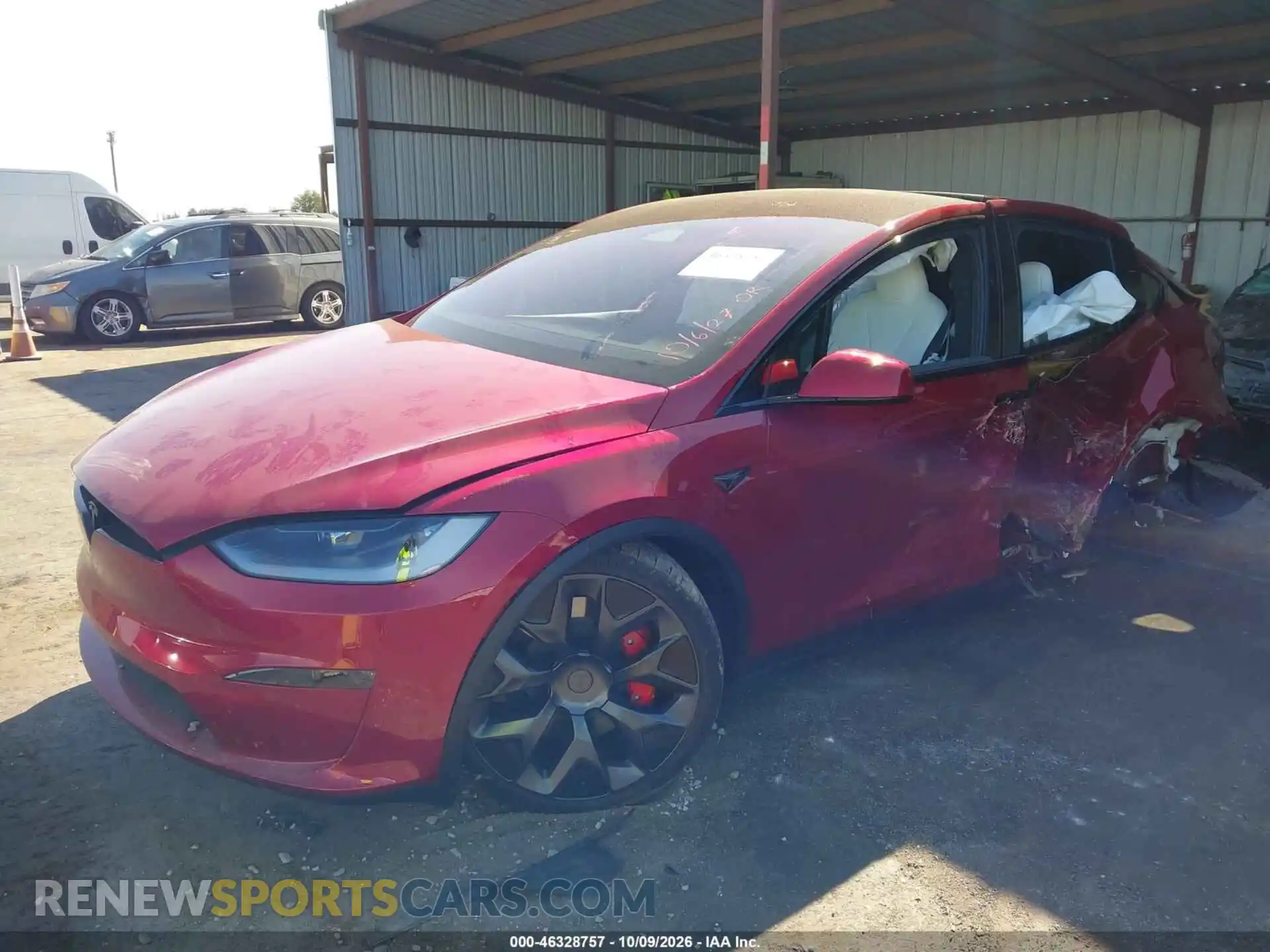 2 Фотография поврежденного автомобиля 7SAXCBE66TF490449 TESLA MODEL X 2026
