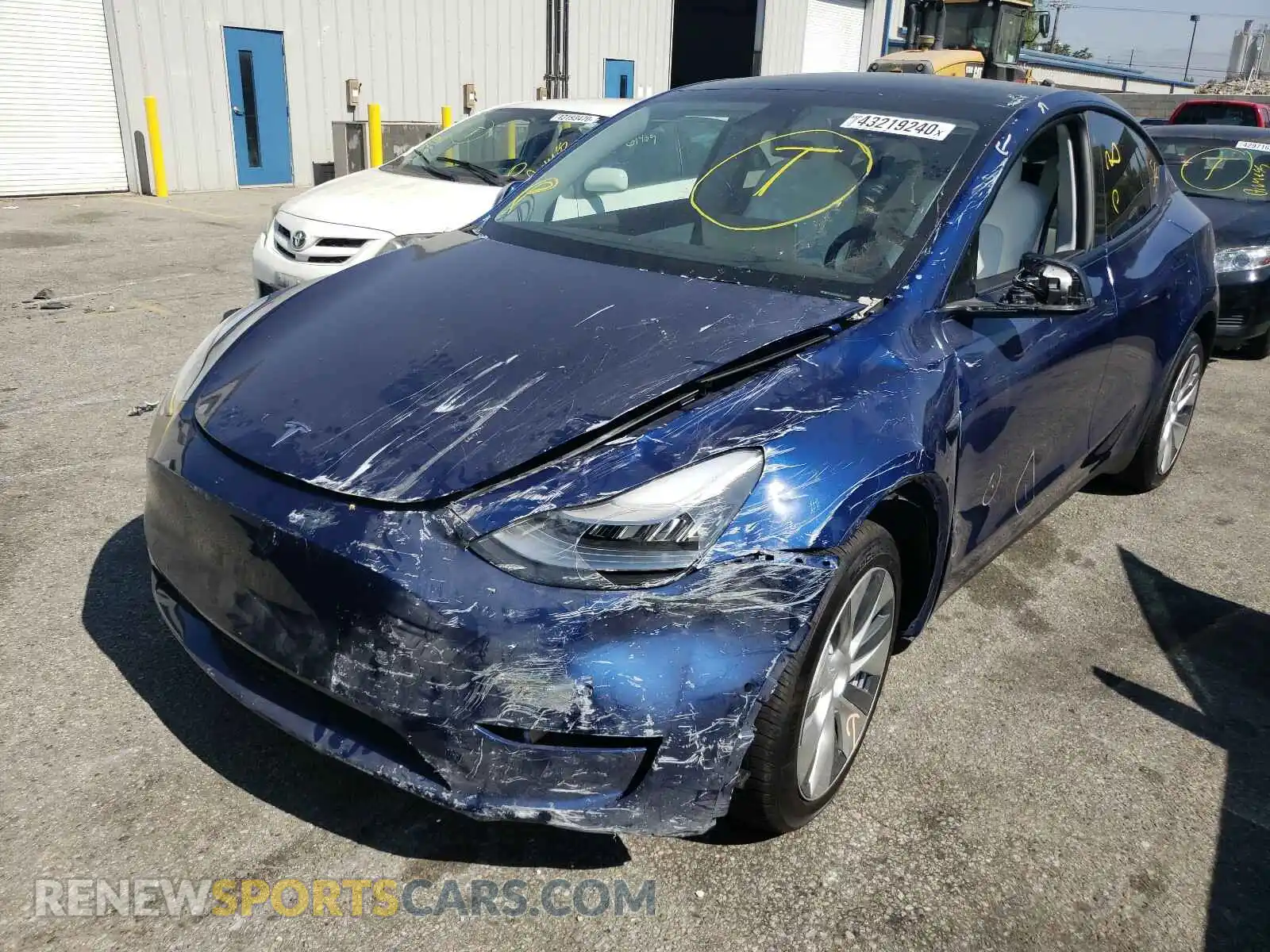 2 Photograph of a damaged car 5YJYGDEE0LF023083 TESLA MODEL Y 2020