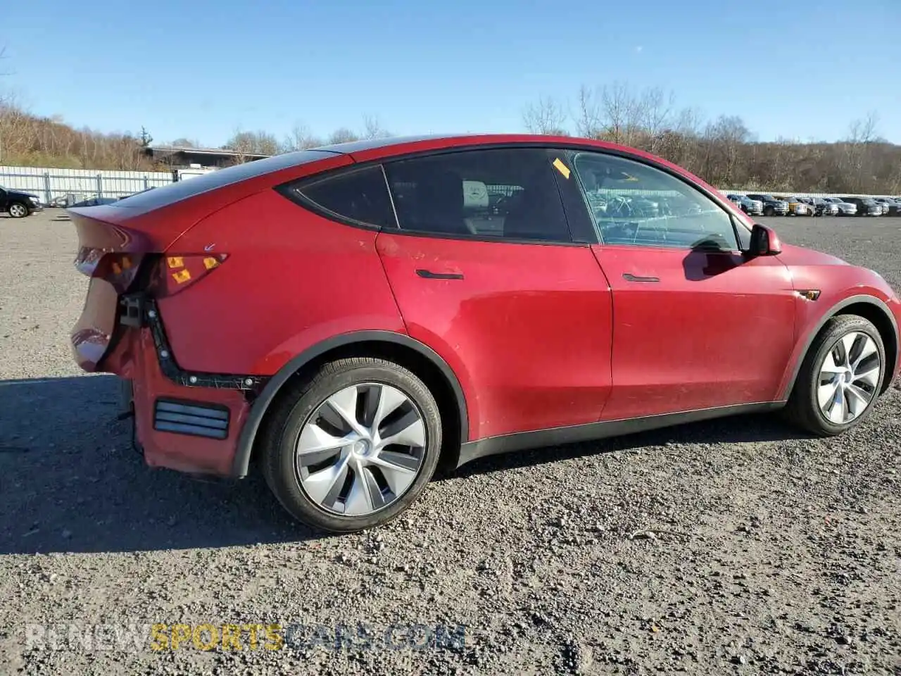 3 Photograph of a damaged car 5YJYGDEE0LF030356 TESLA MODEL Y 2020