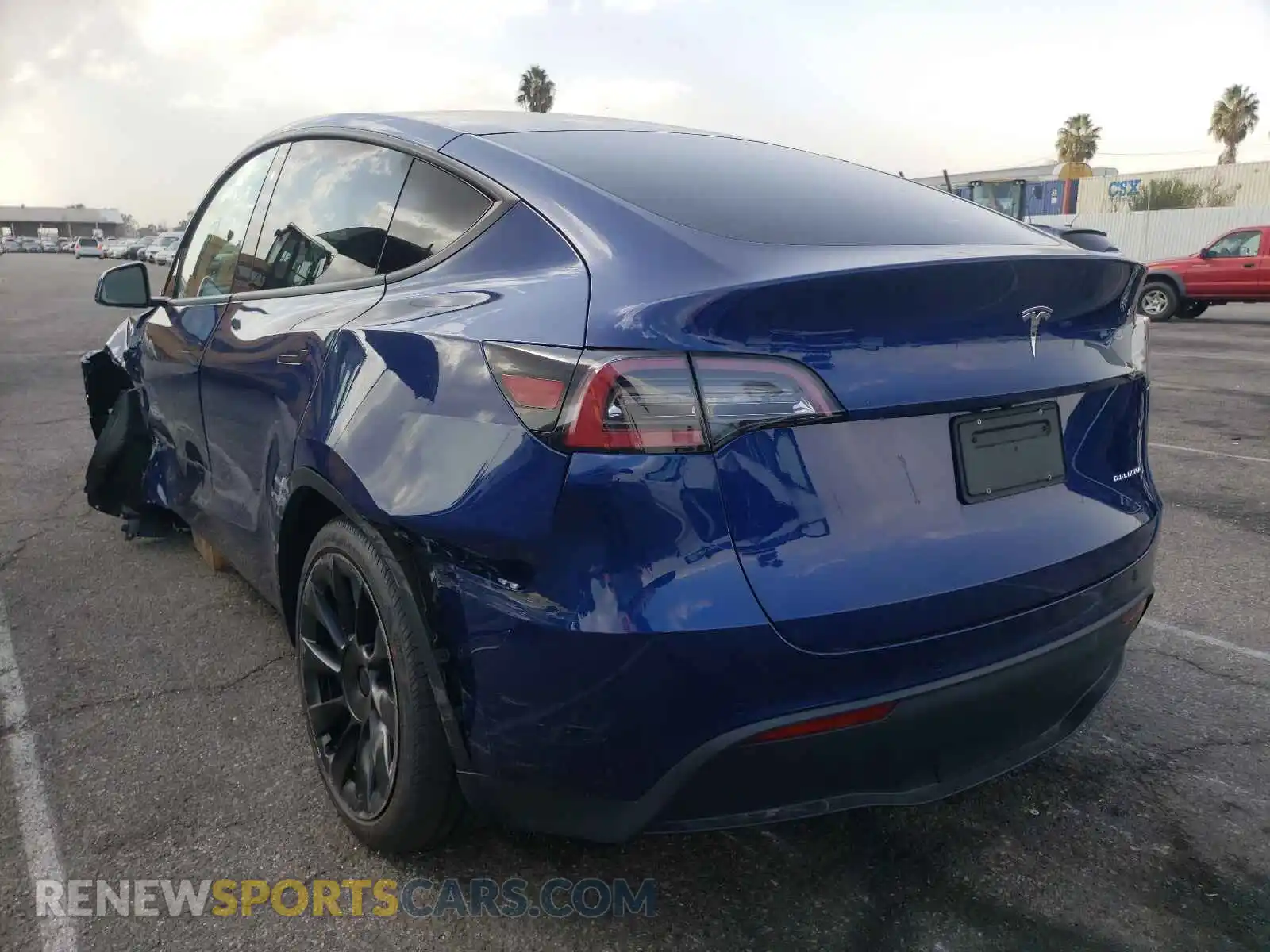 3 Photograph of a damaged car 5YJYGDEE0LF034228 TESLA MODEL Y 2020
