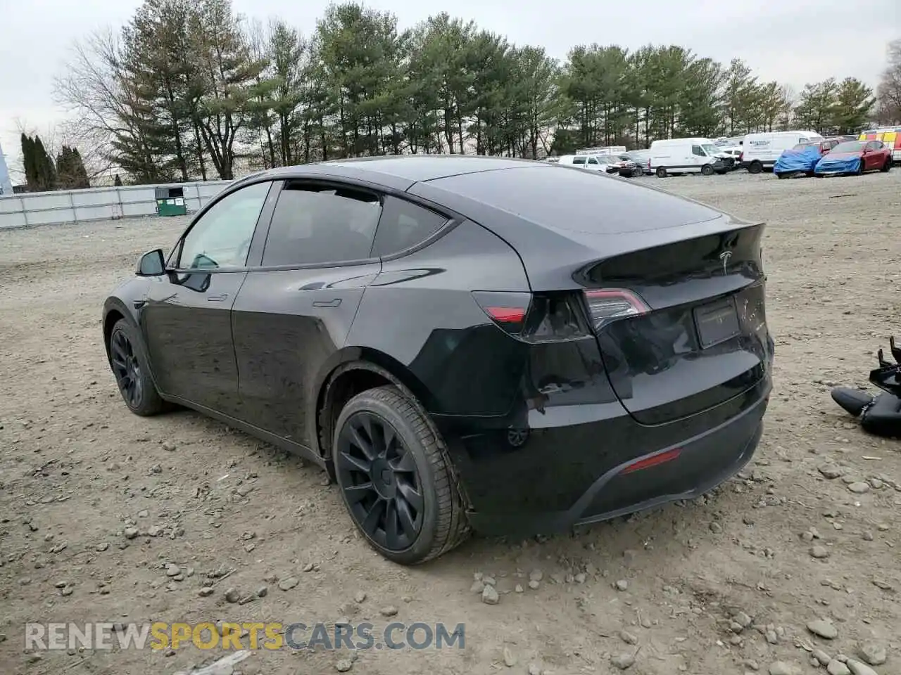 2 Photograph of a damaged car 5YJYGDEE0LF045391 TESLA MODEL Y 2020
